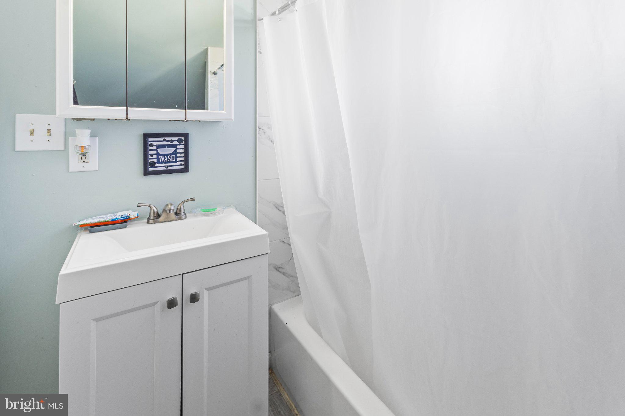 BROOKLYN PARK - Residential