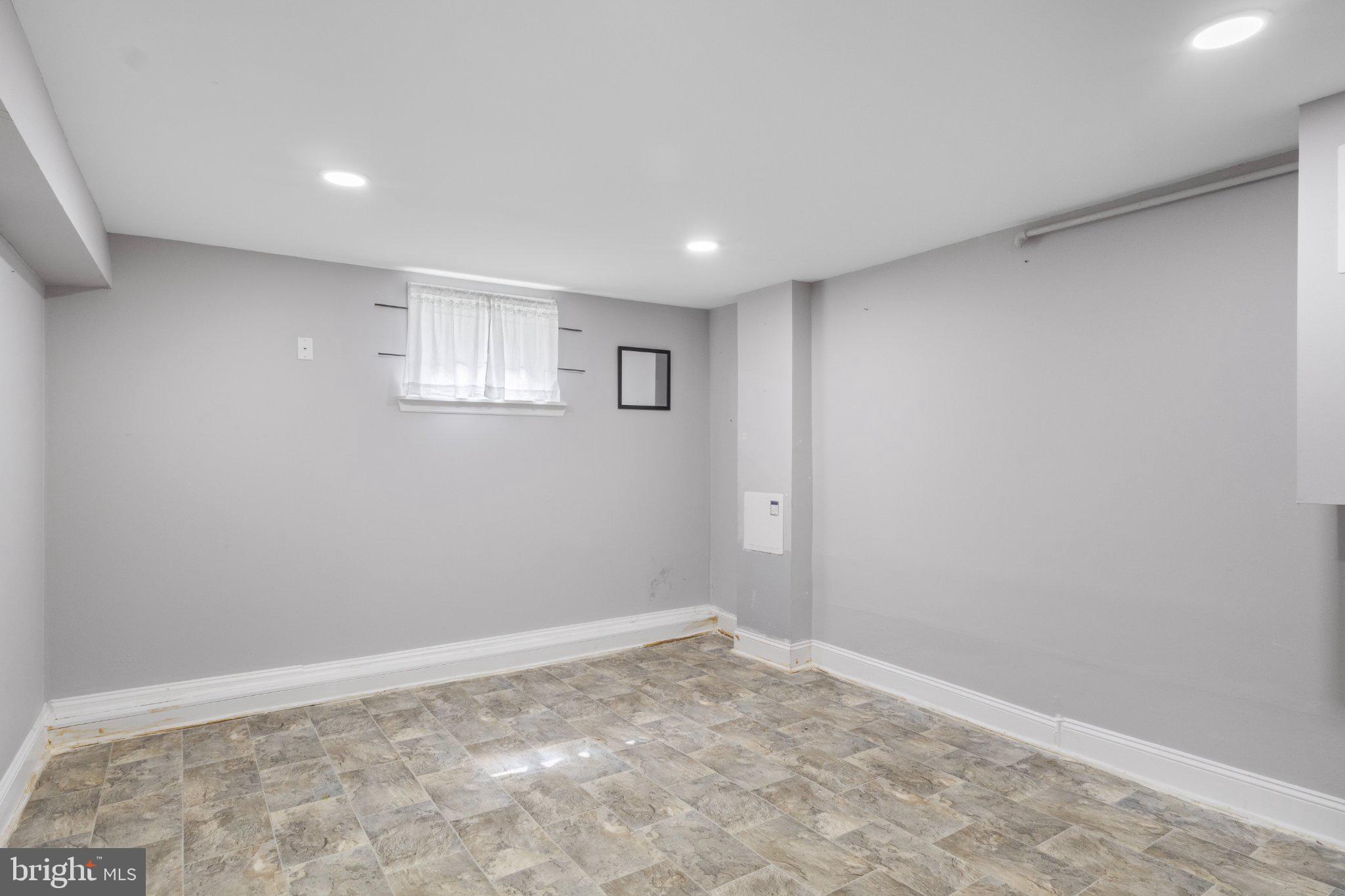 BROOKLYN PARK - Residential