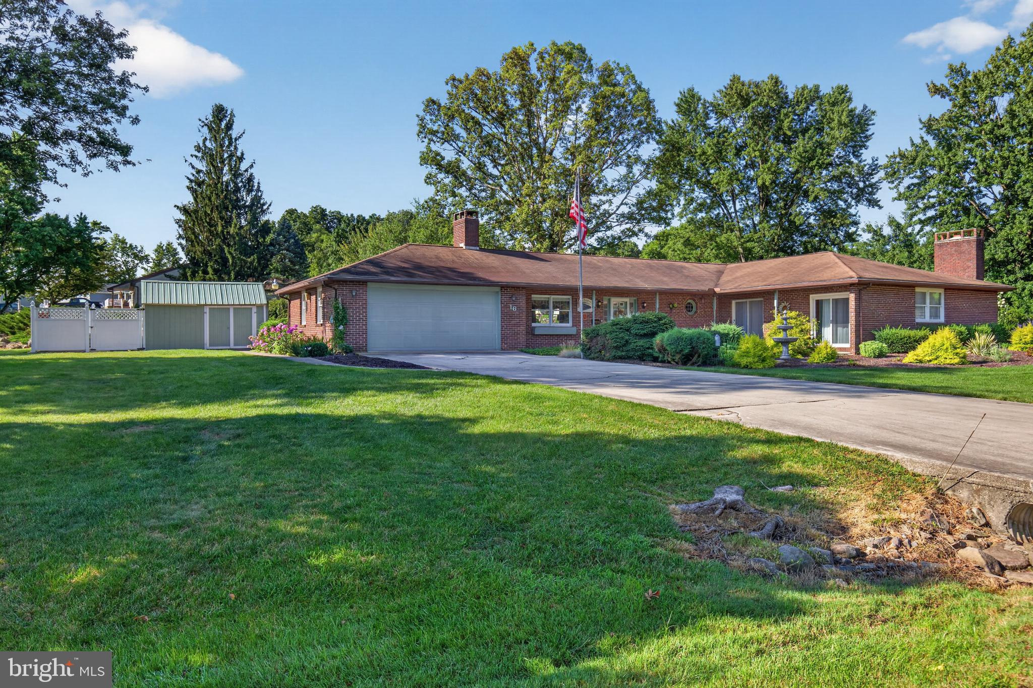16 HOWARD DRIVE