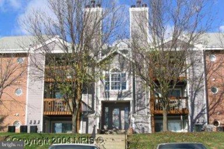 Beautiful 2 bedroom 2 bath terrace level condo.  New paint and Carpet.  Custom lighting.  Upgraded kitchen.  This unit wont last.  Make your appointment today.  AGENTS.  Please download and review MLS docs BEFORE showing.