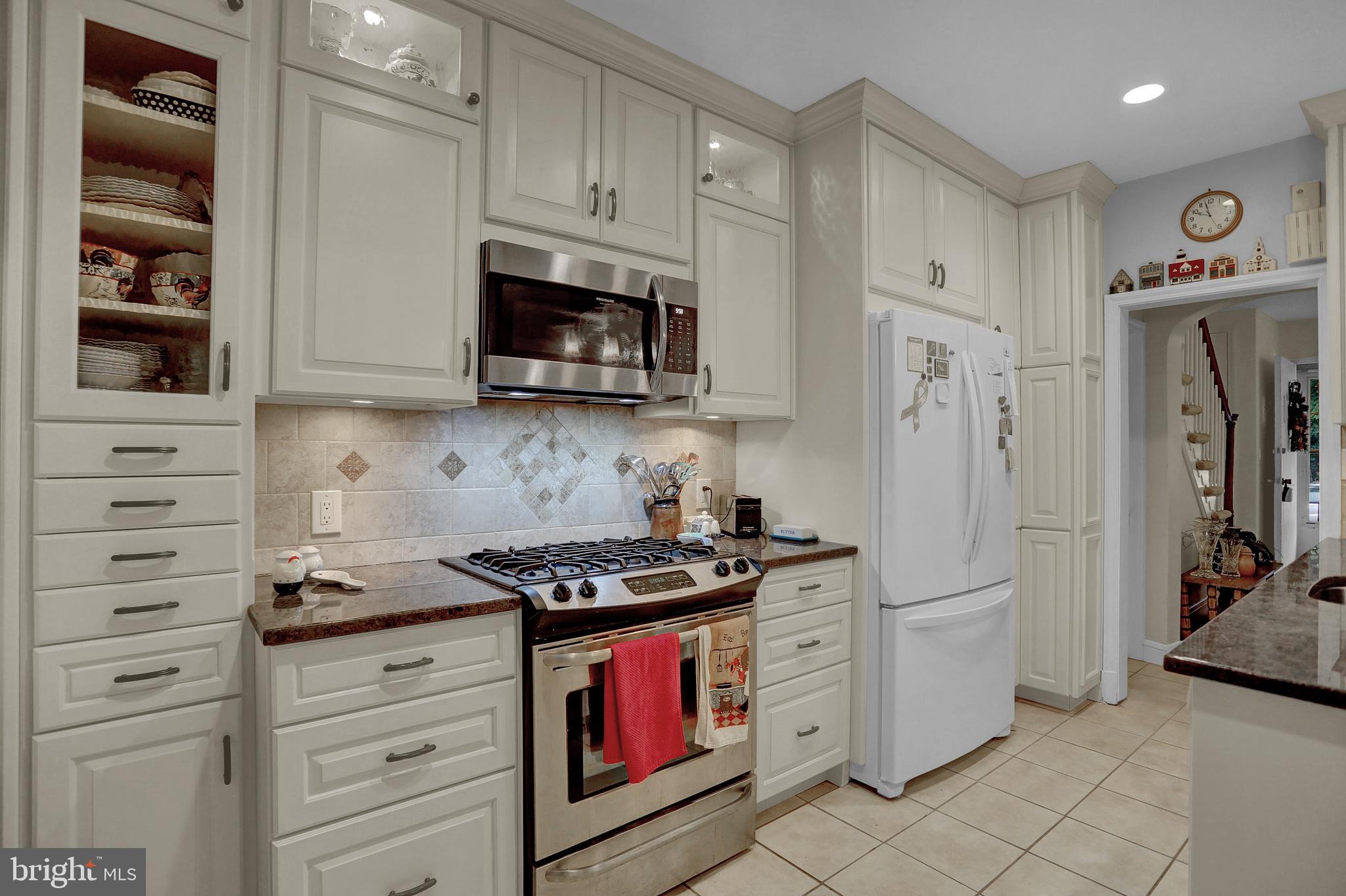 BELLE GROVE - Residential