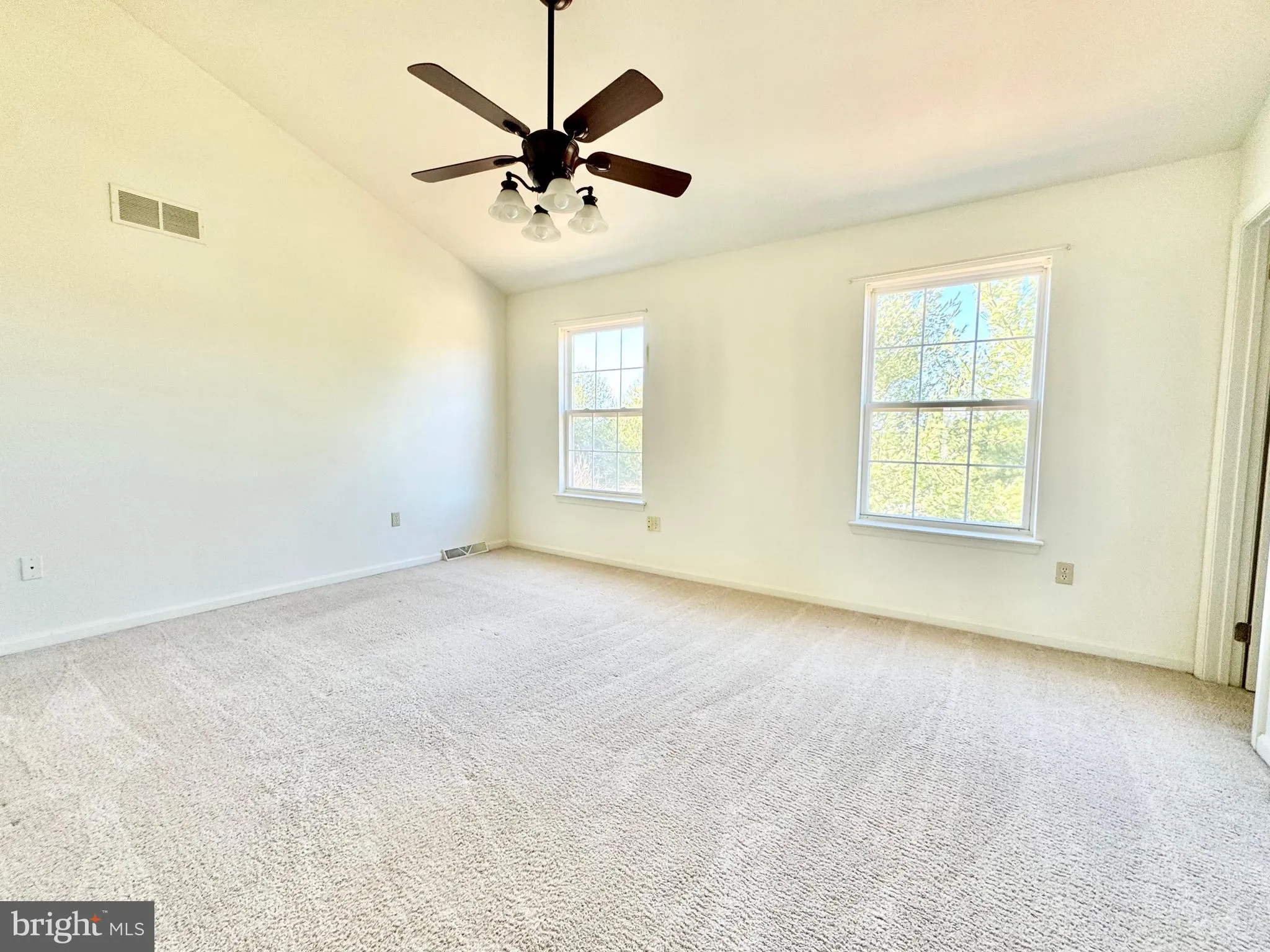 Additional image 36 of 305 Charring Cross Drive, Dover, DE 19904