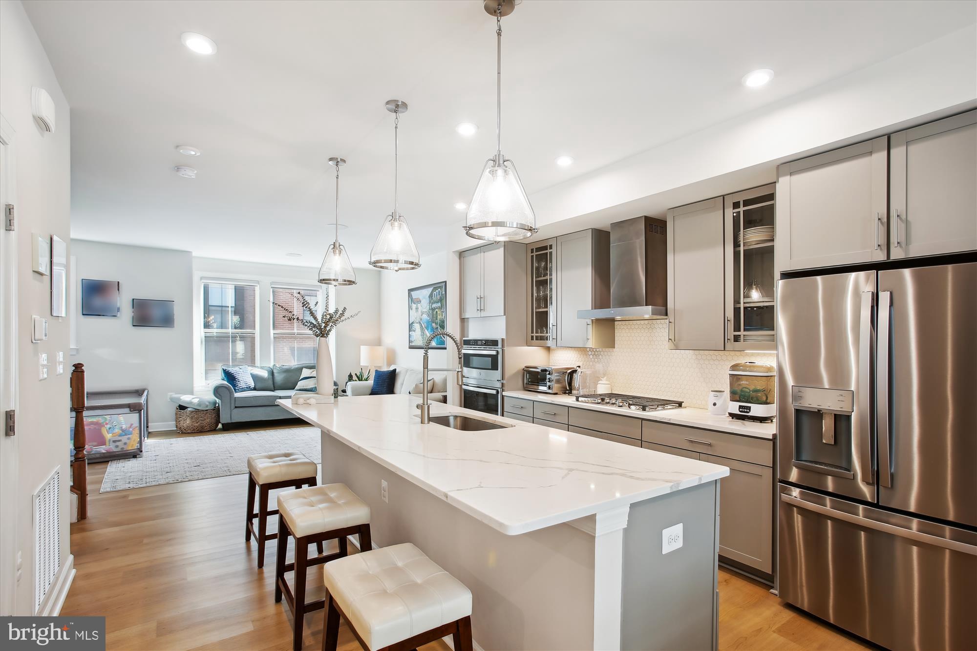 NORTH HILL - Residential Lease