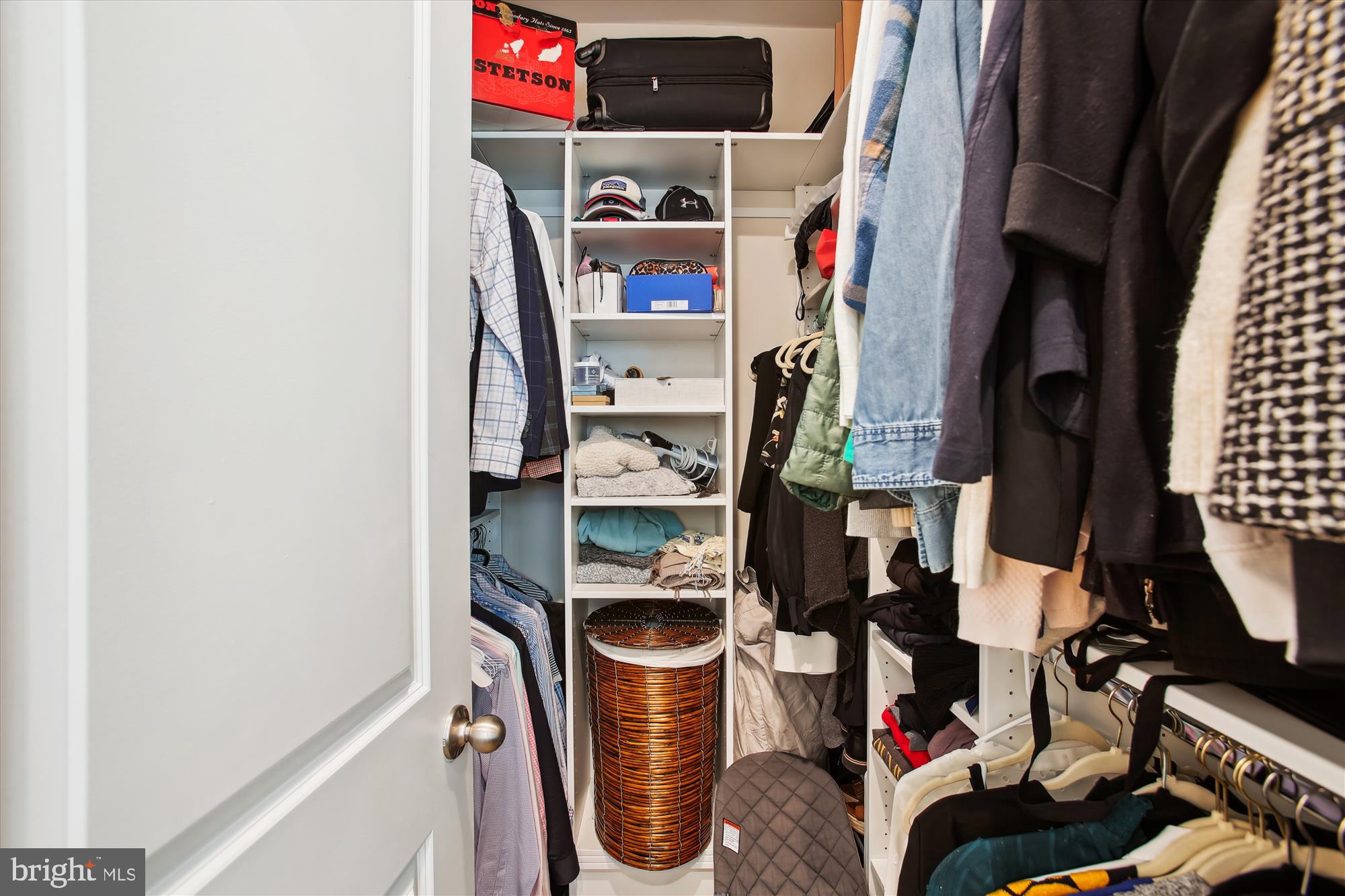 NORTH HILL - Residential Lease