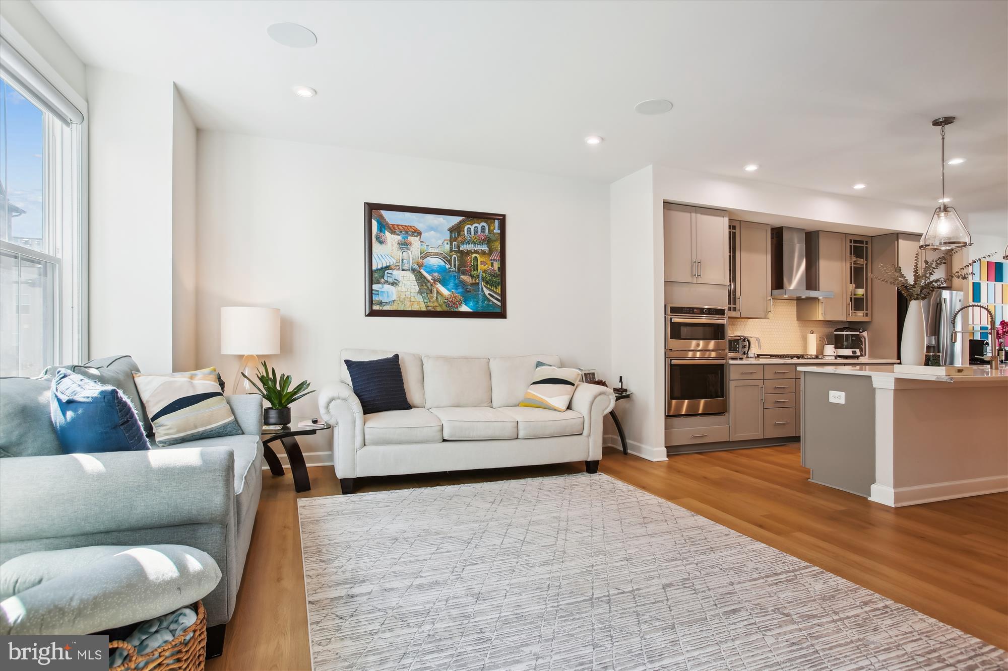 NORTH HILL - Residential Lease