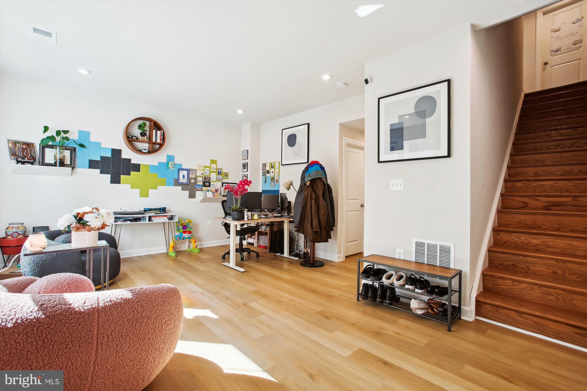 NORTH HILL - Residential Lease