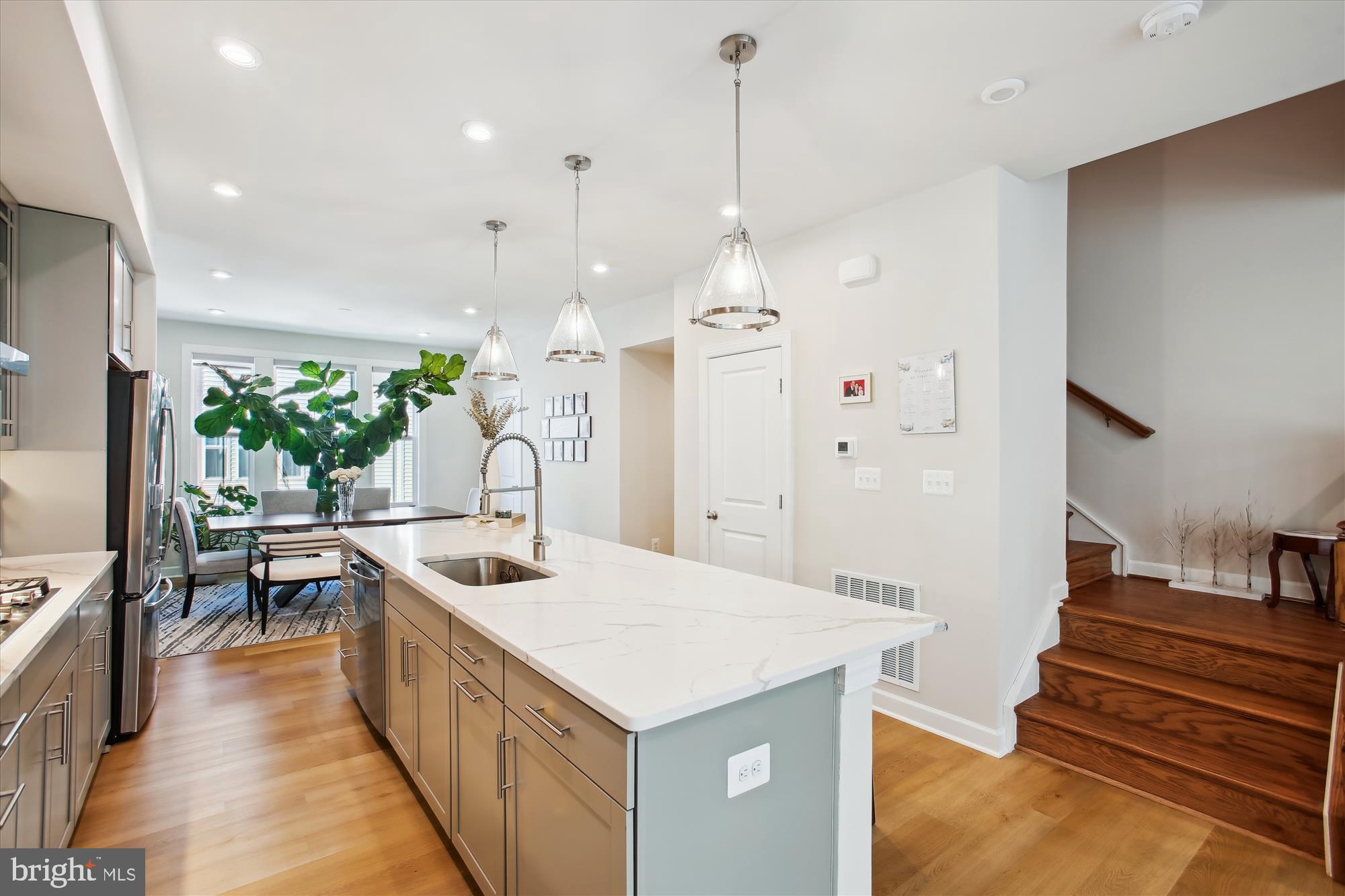 NORTH HILL - Residential Lease