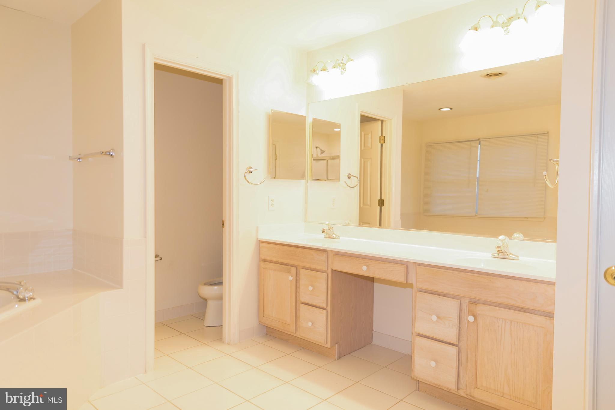 PRESERVE AT BROAD CREEK - Residential Lease