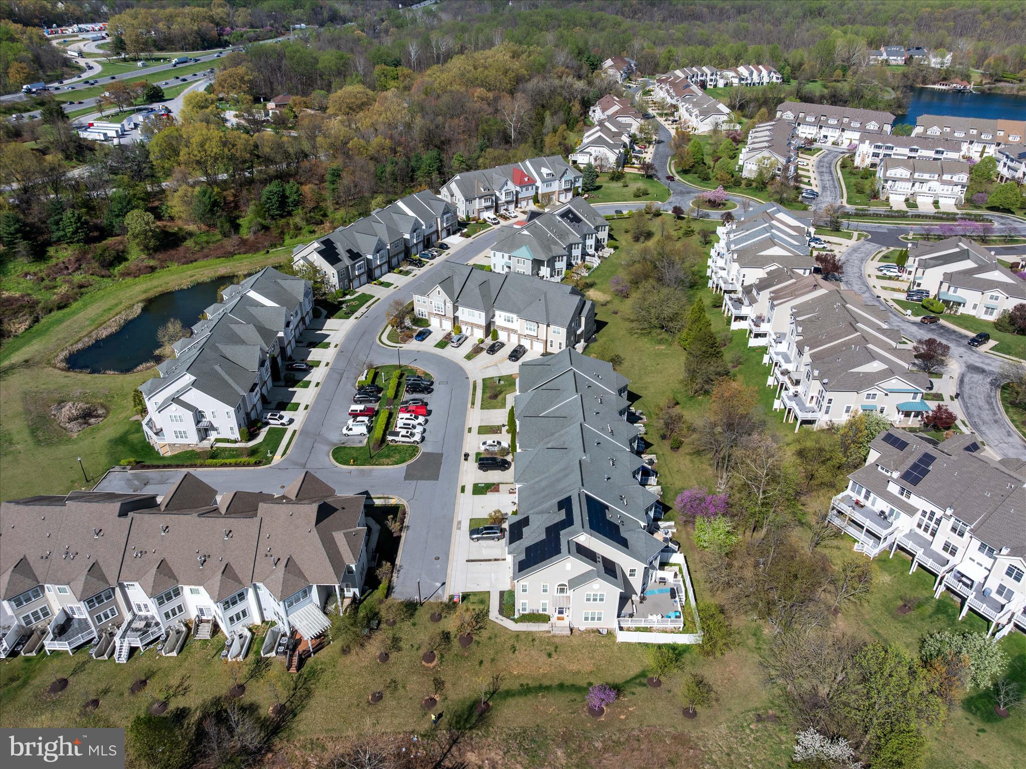 STONE LAKE - Residential