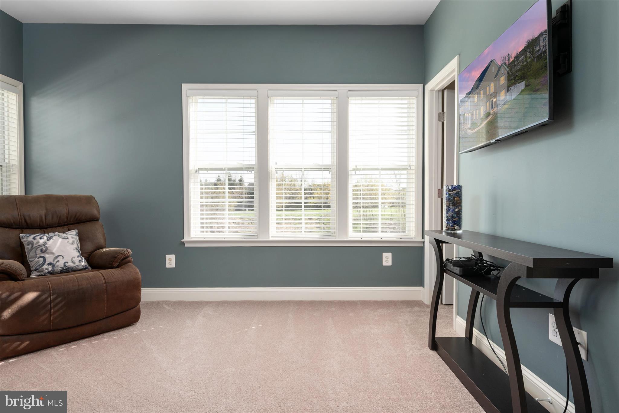 STONE LAKE - Residential