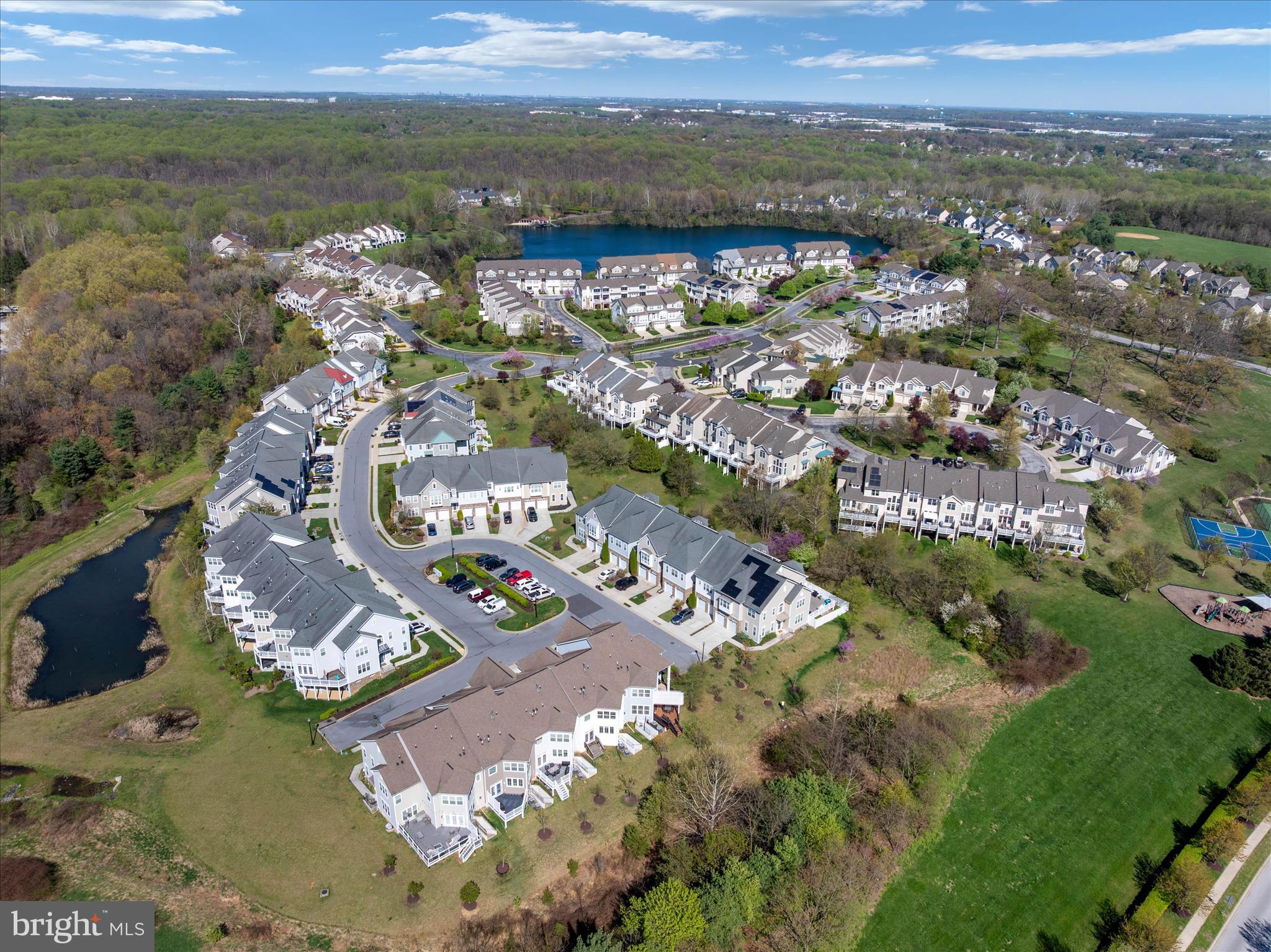 STONE LAKE - Residential