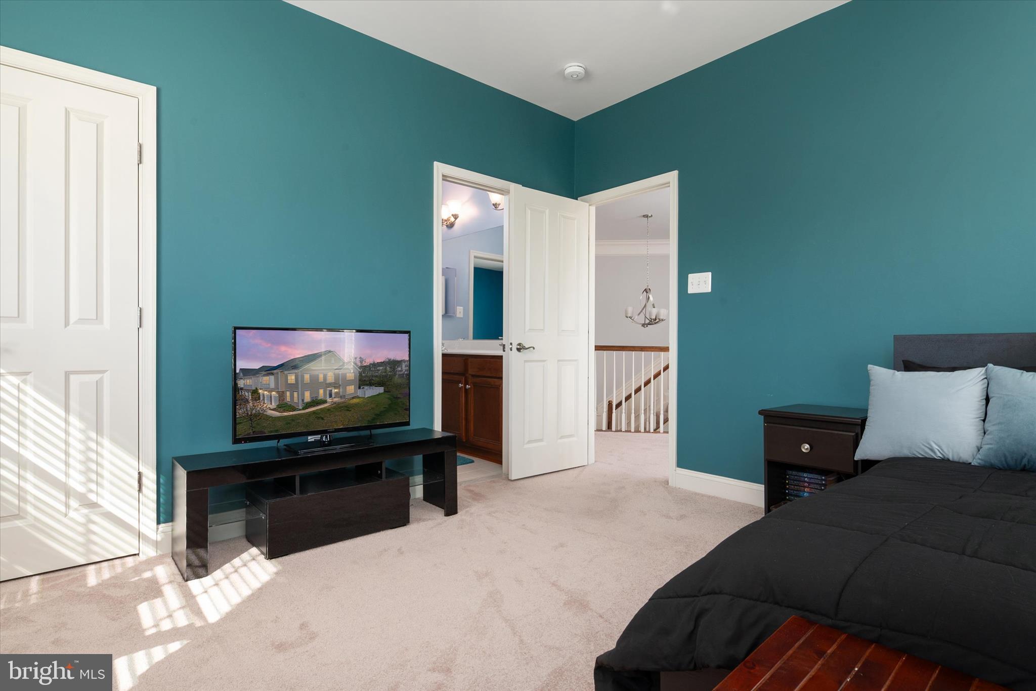 STONE LAKE - Residential