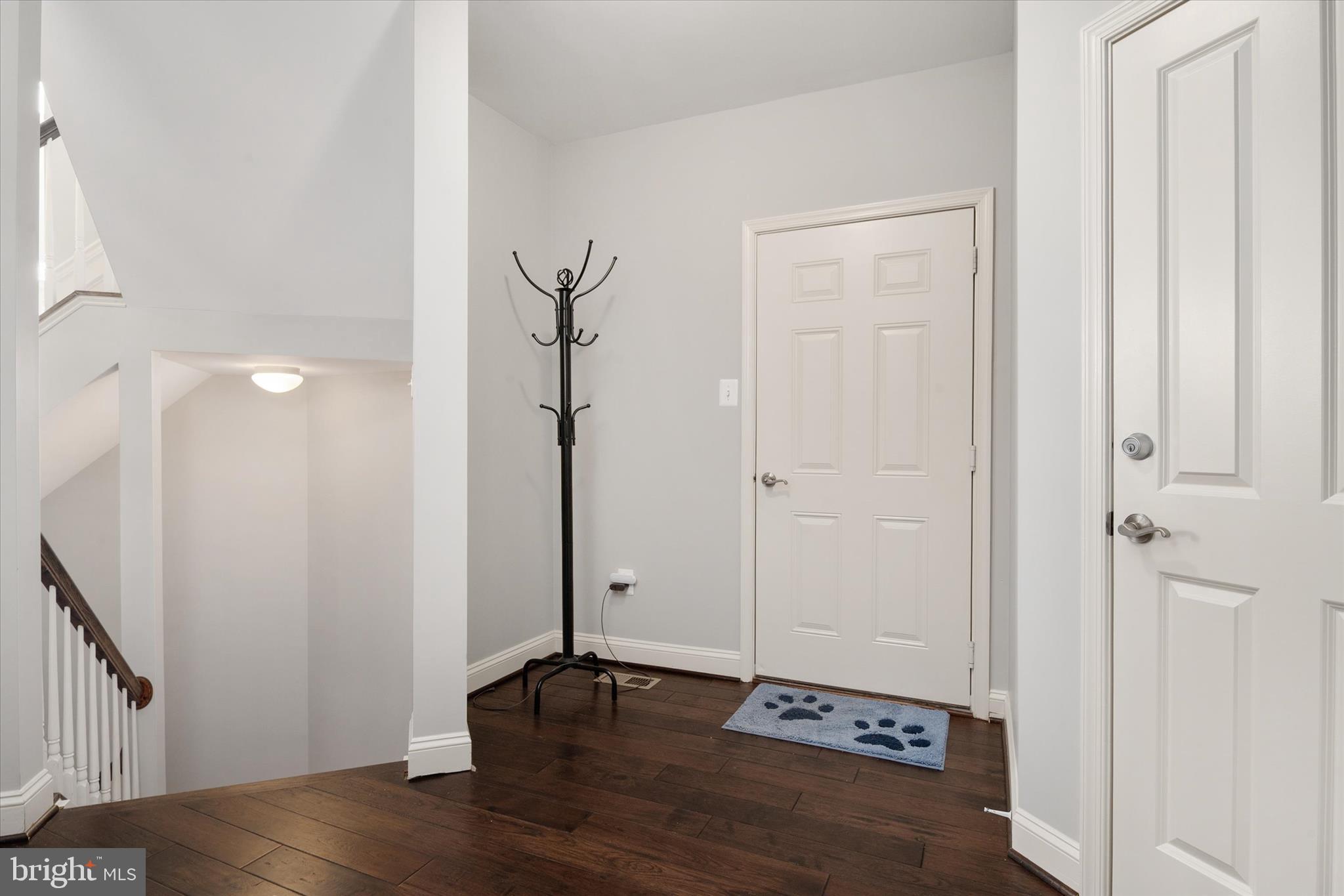 STONE LAKE - Residential