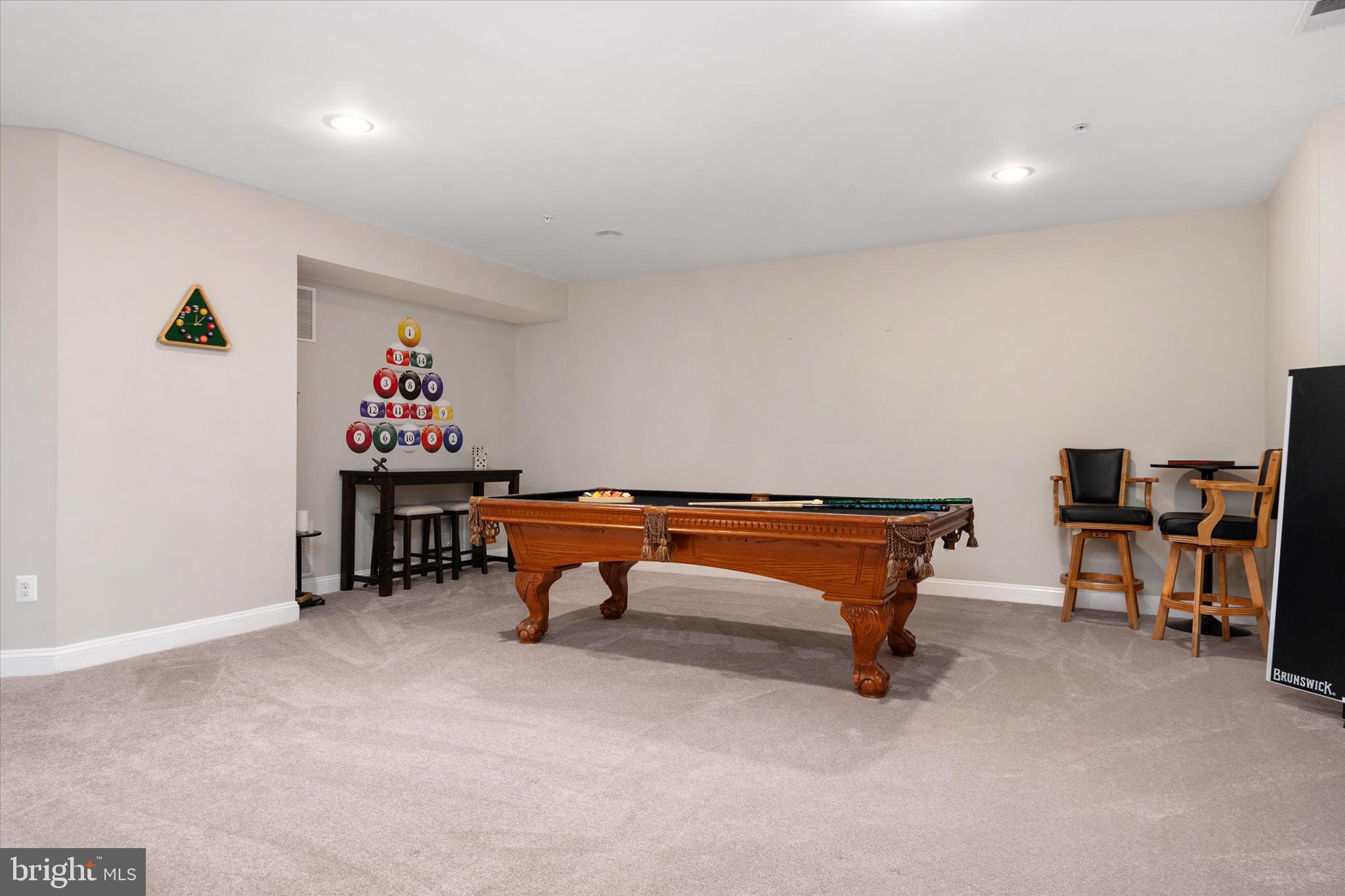 STONE LAKE - Residential