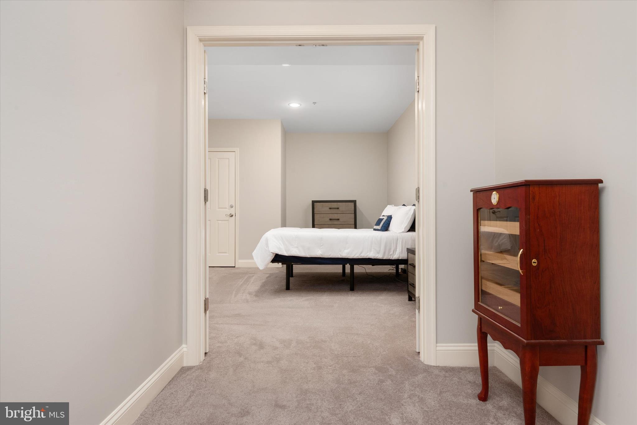 STONE LAKE - Residential