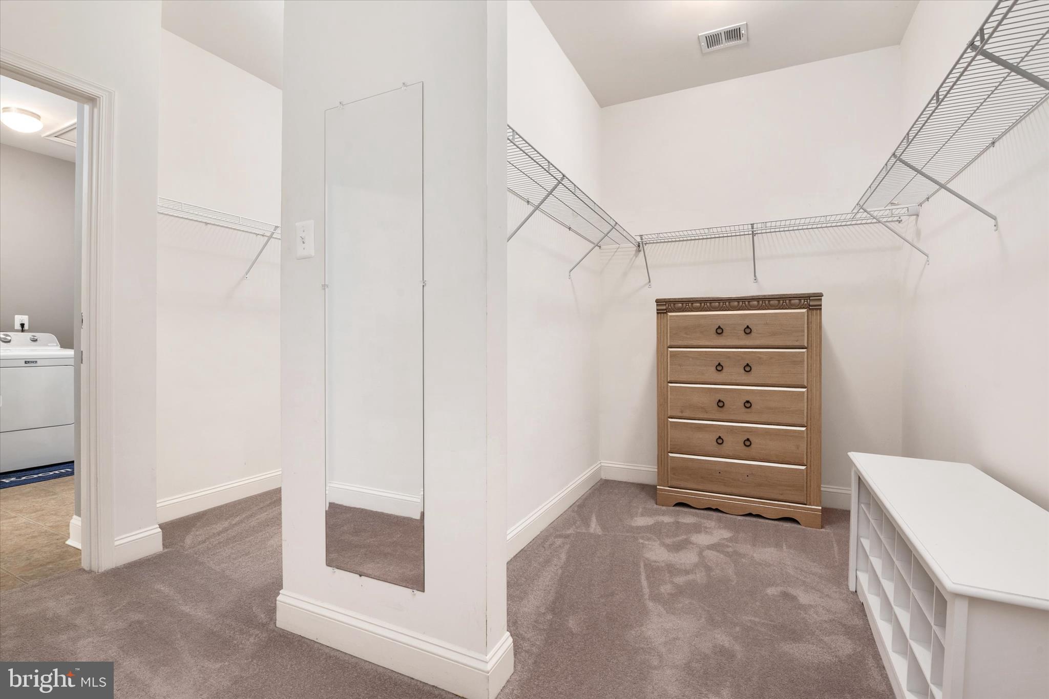 STONE LAKE - Residential