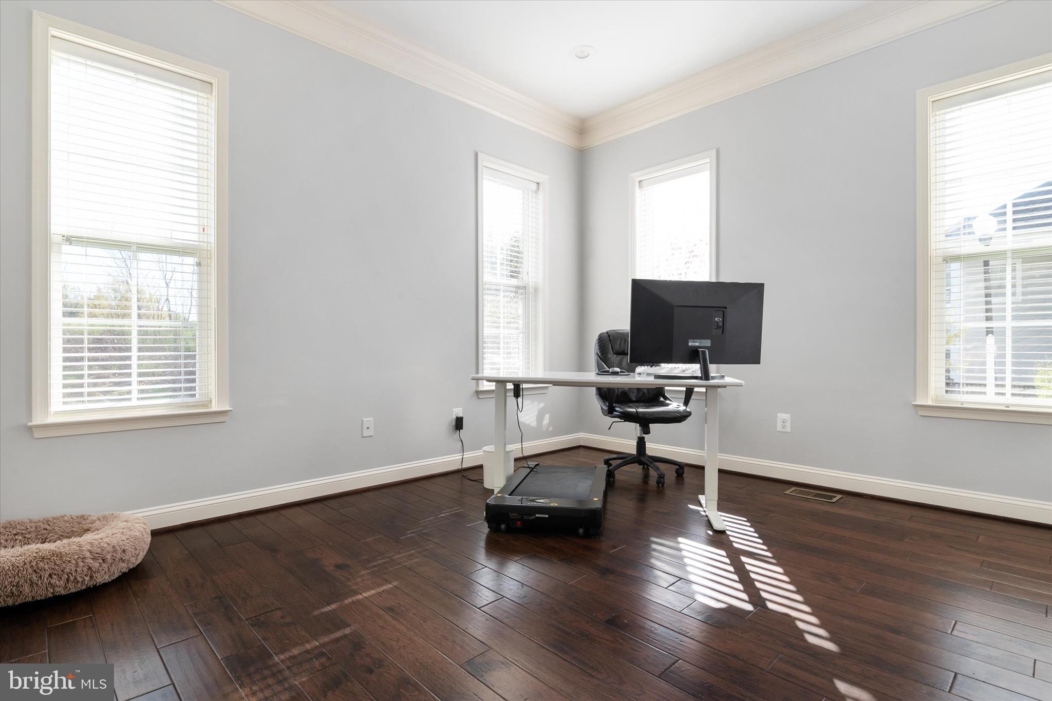 STONE LAKE - Residential