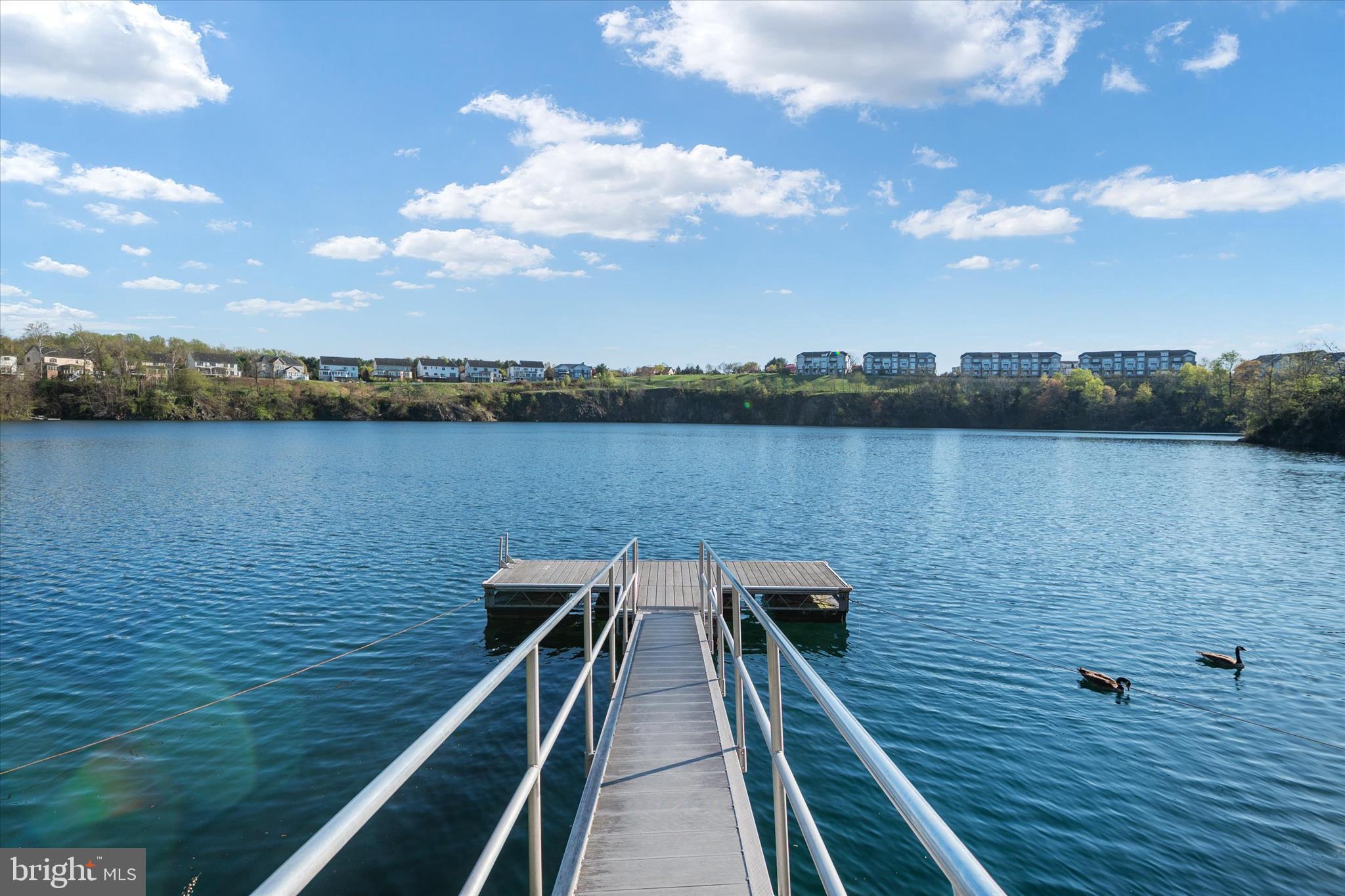STONE LAKE - Residential