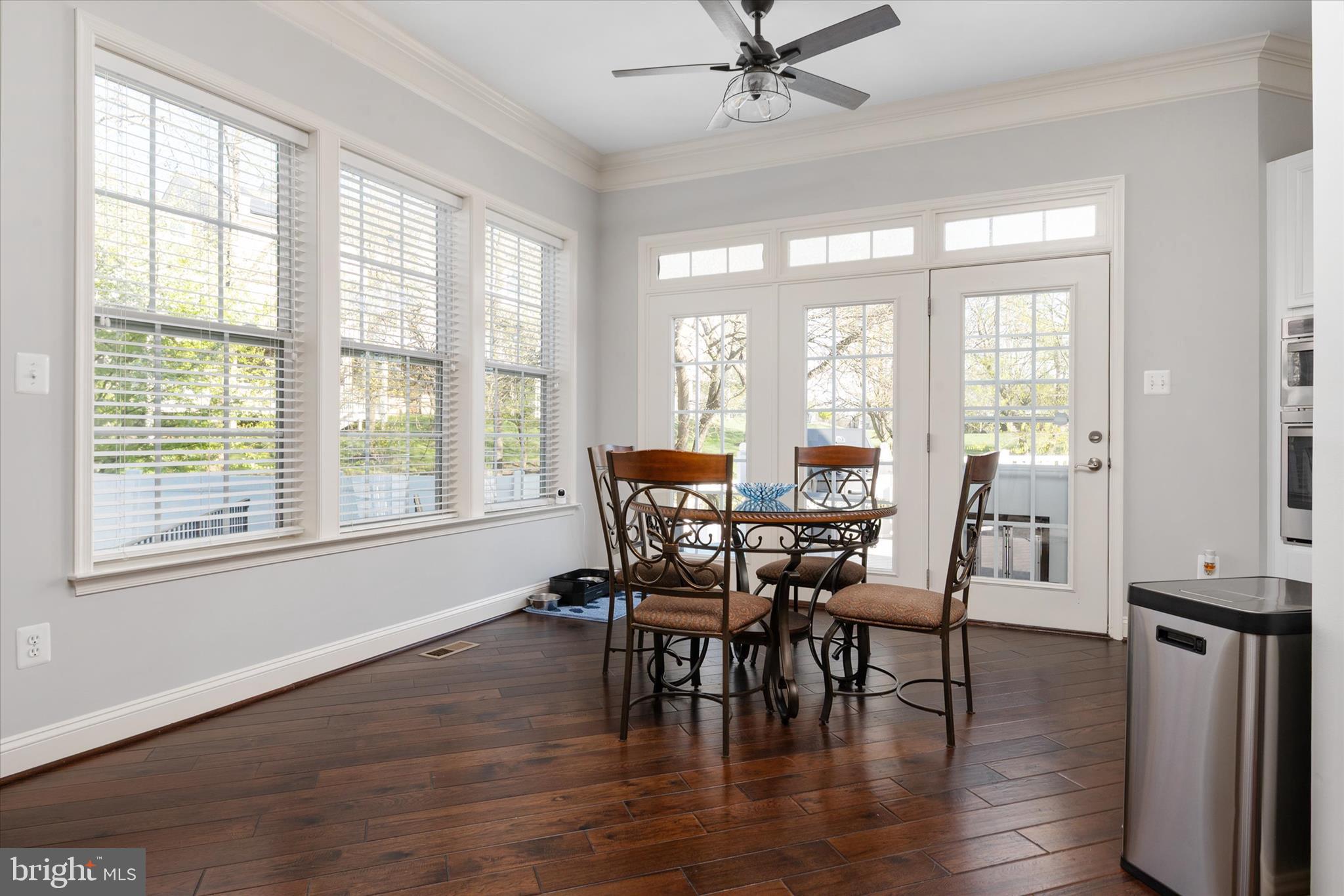 STONE LAKE - Residential