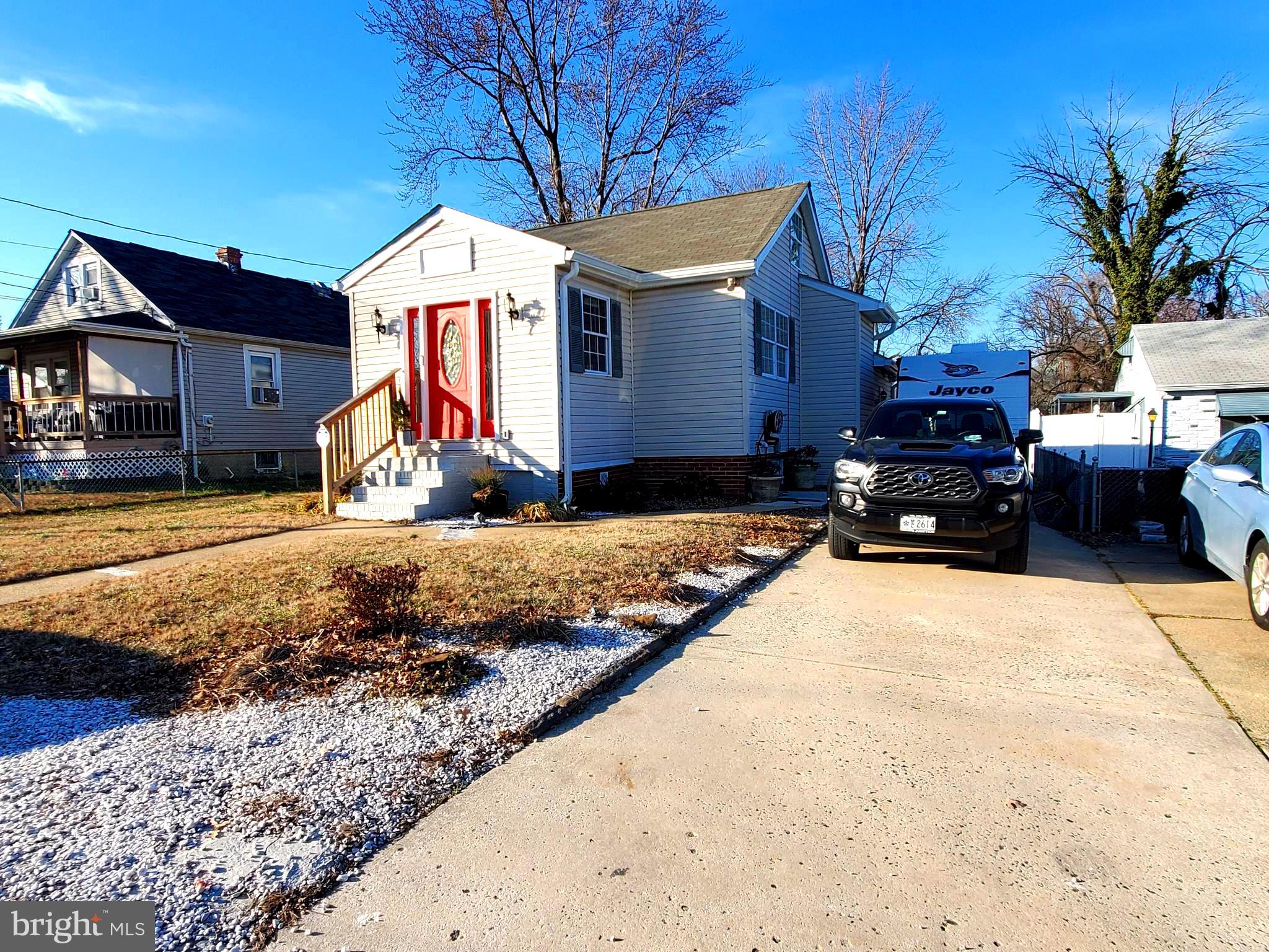 SUMMIT FARMS - Residential