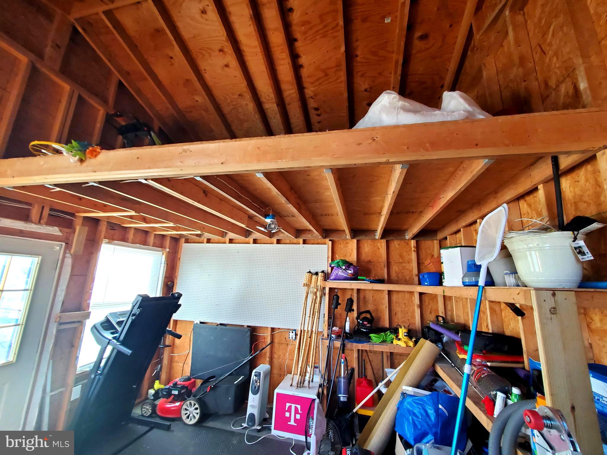 SUMMIT FARMS - Residential