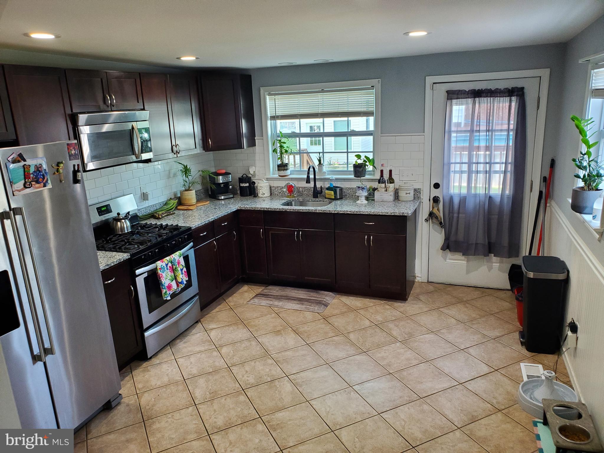 SUMMIT FARMS - Residential