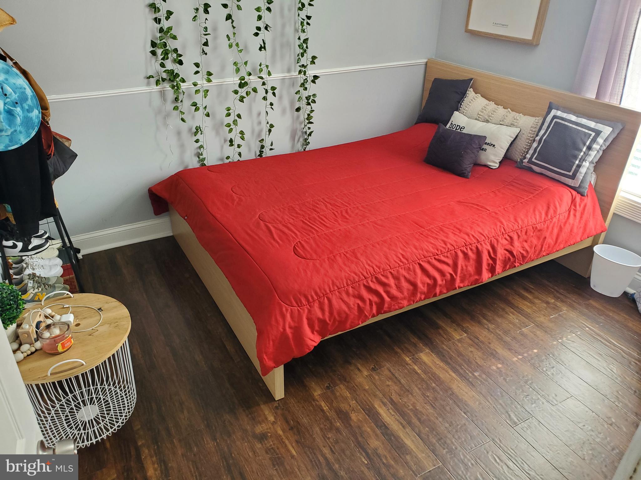 SUMMIT FARMS - Residential