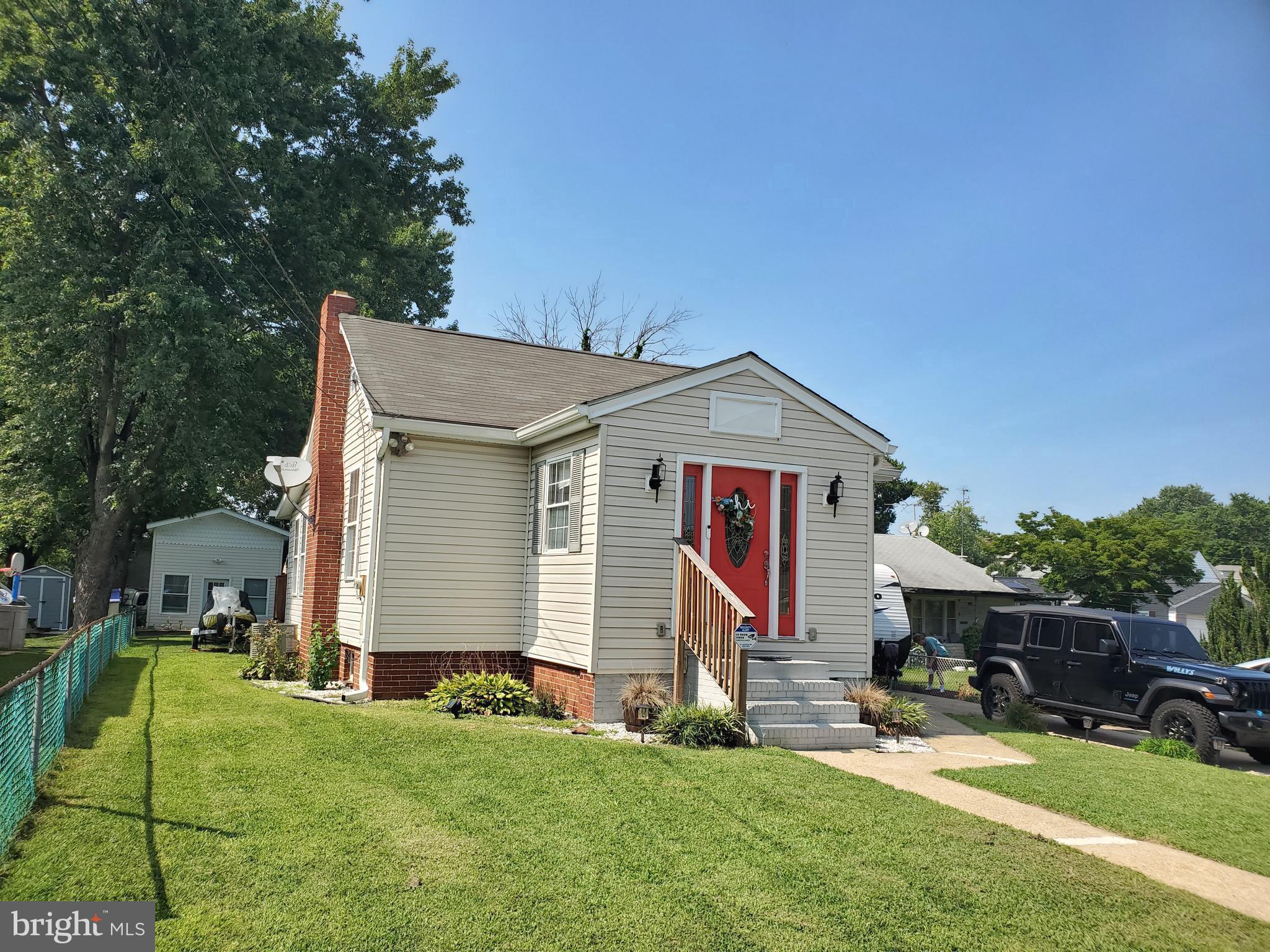 SUMMIT FARMS - Residential