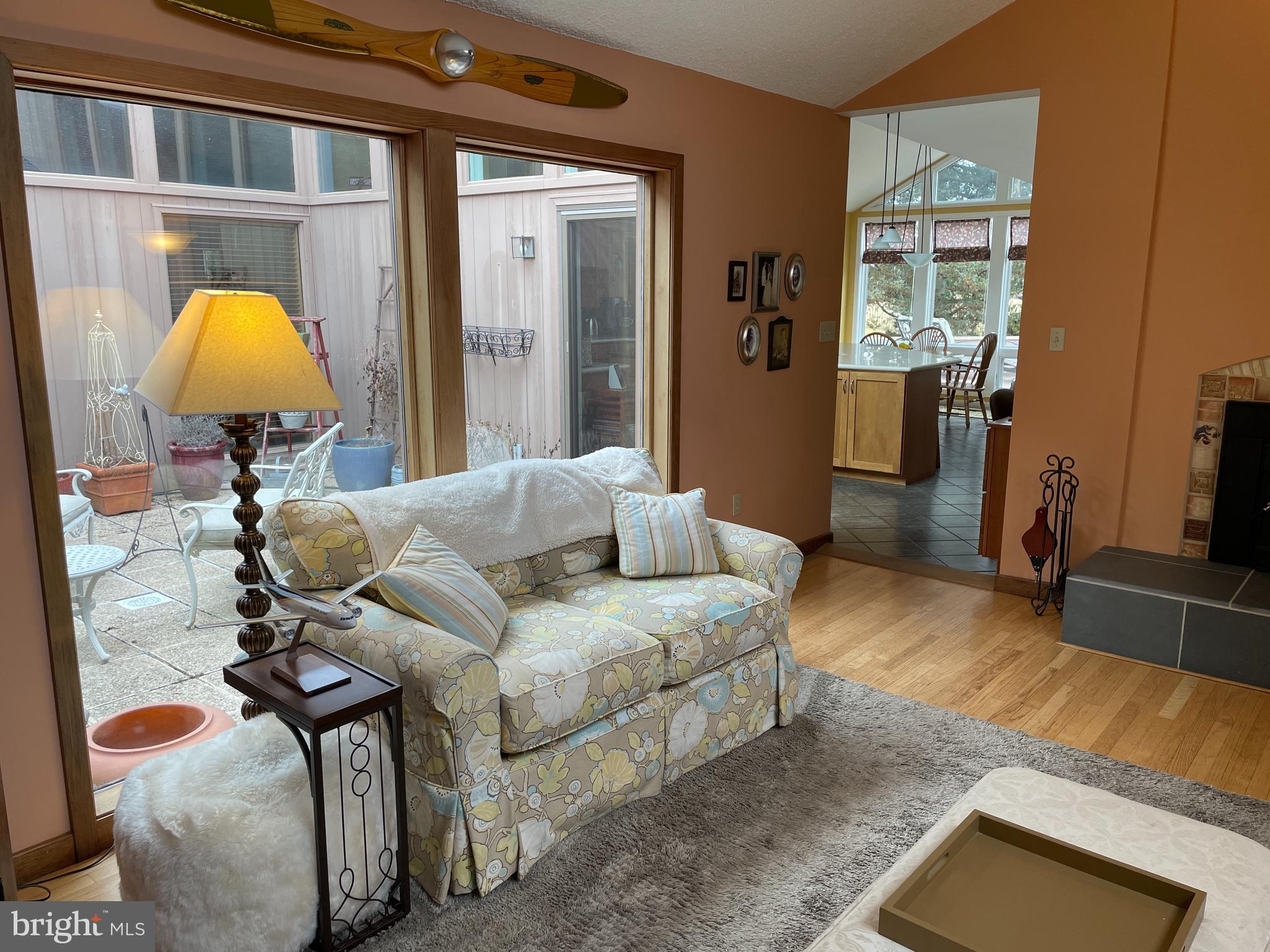 ELEPHANT - Residential