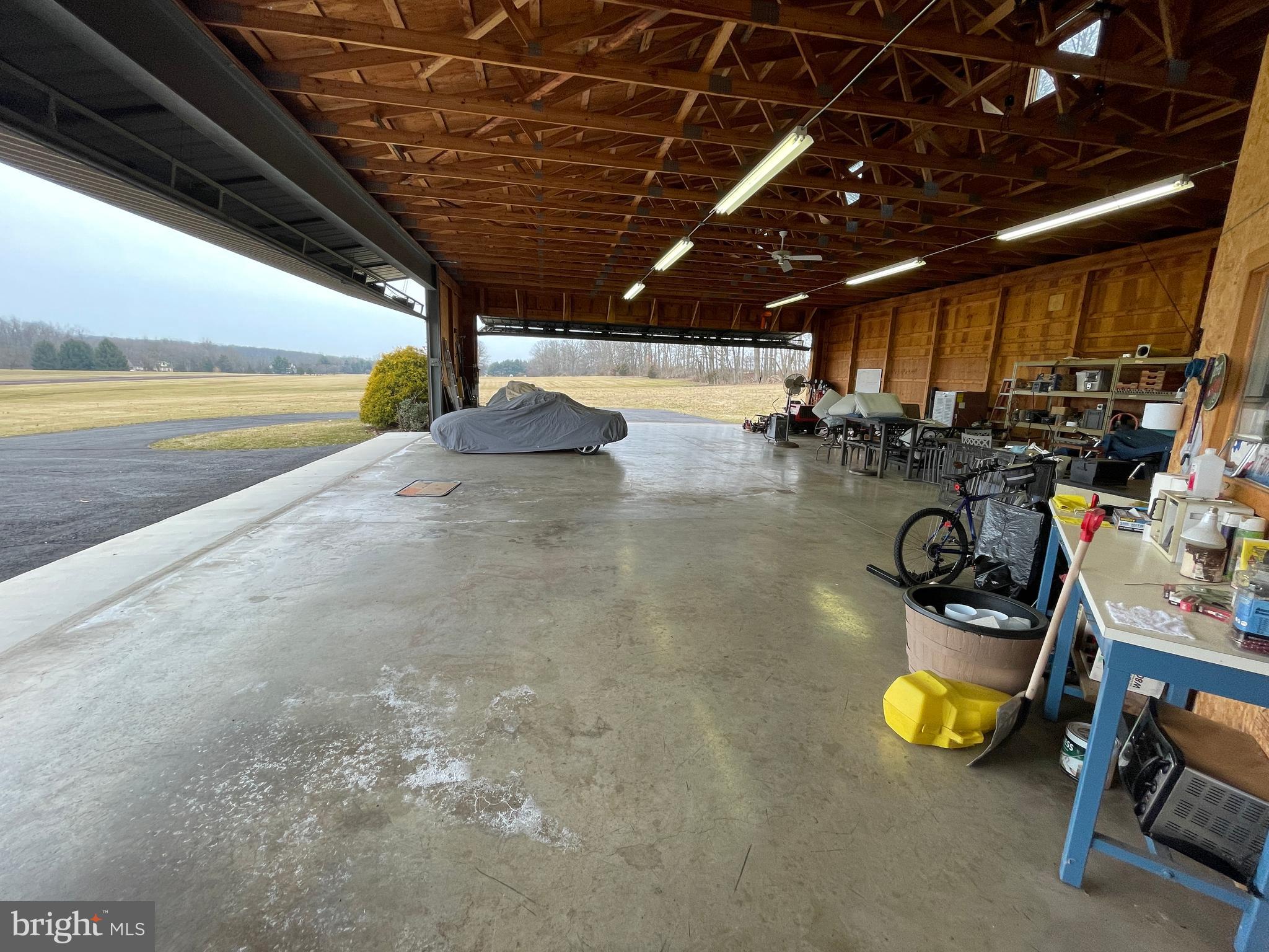 ELEPHANT - Residential