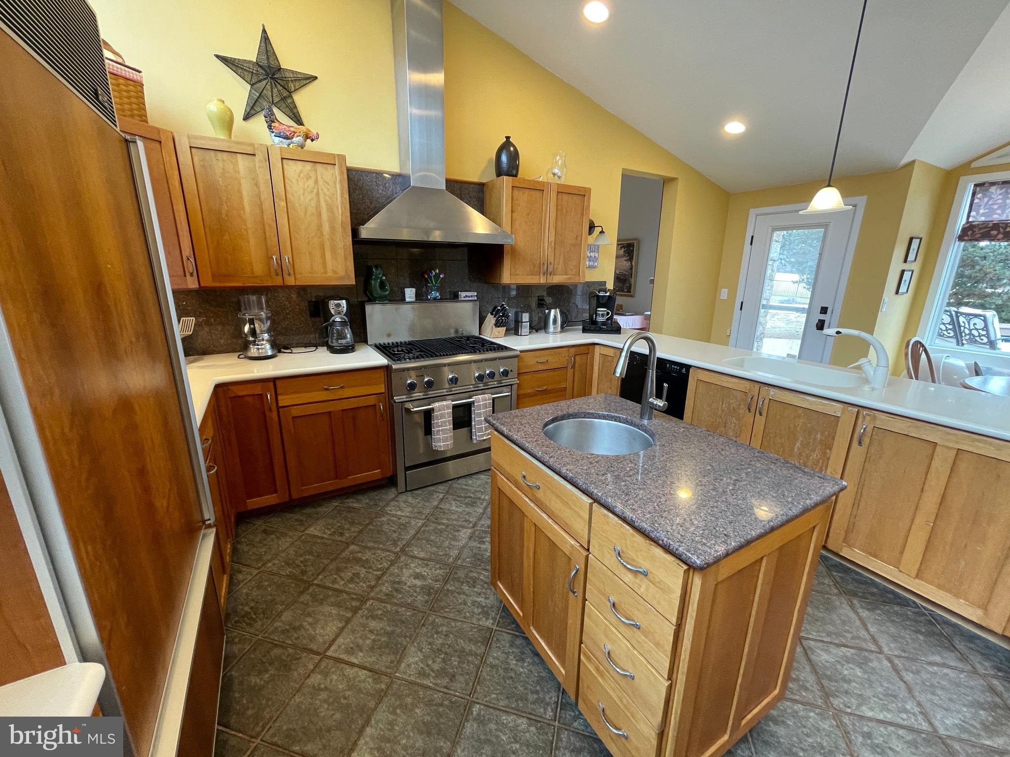 ELEPHANT - Residential