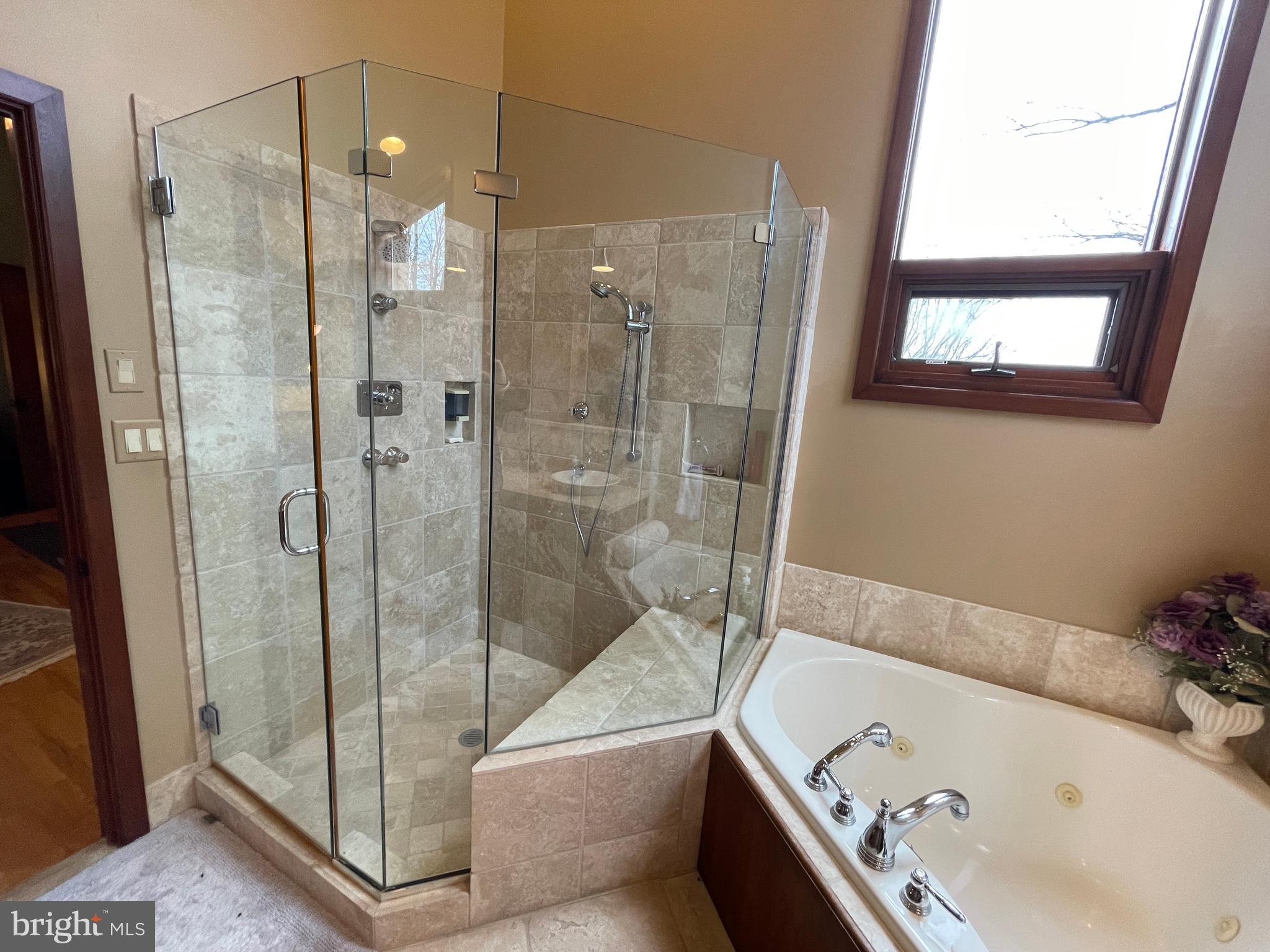 ELEPHANT - Residential