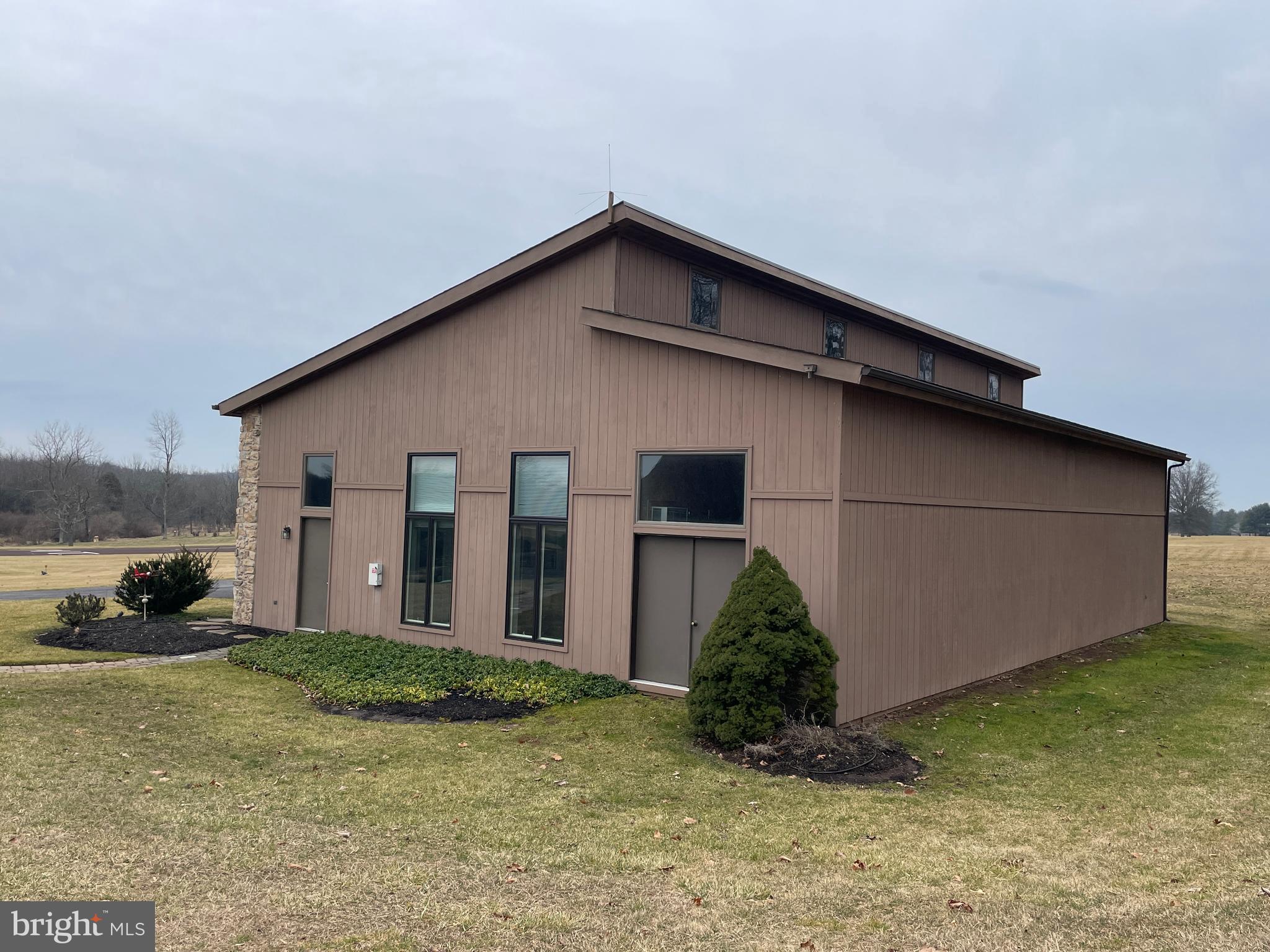 ELEPHANT - Residential