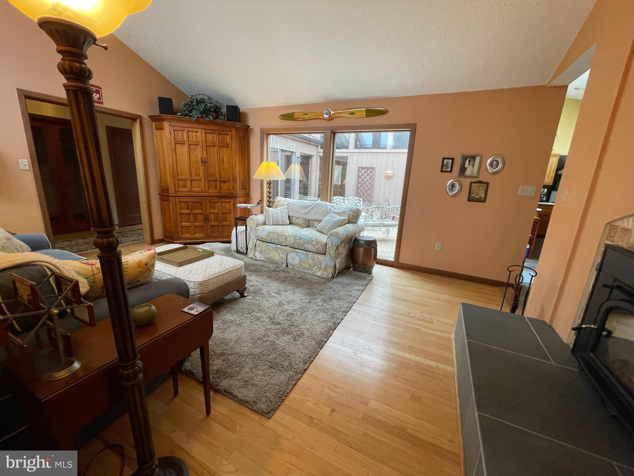 ELEPHANT - Residential