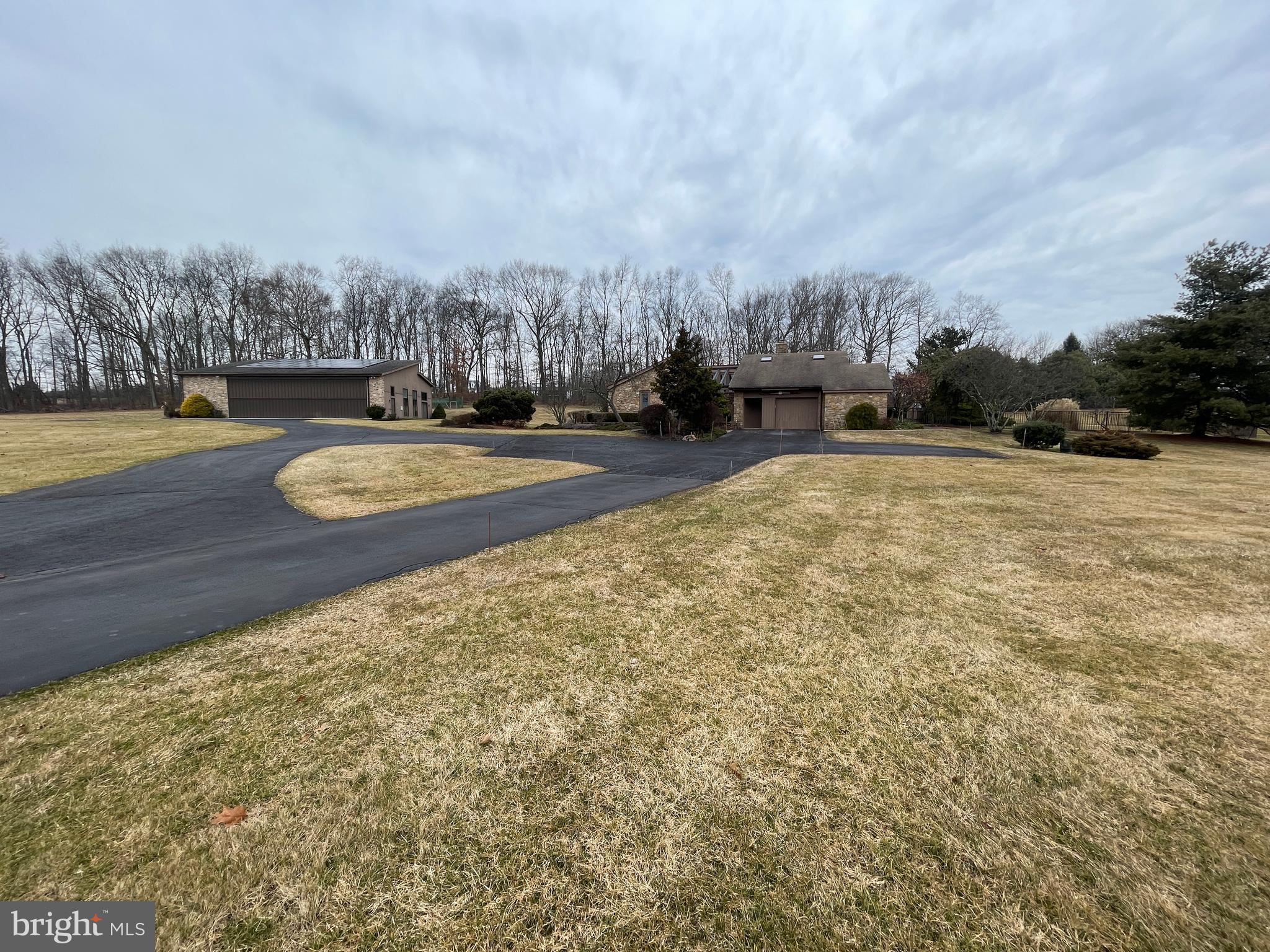 ELEPHANT - Residential