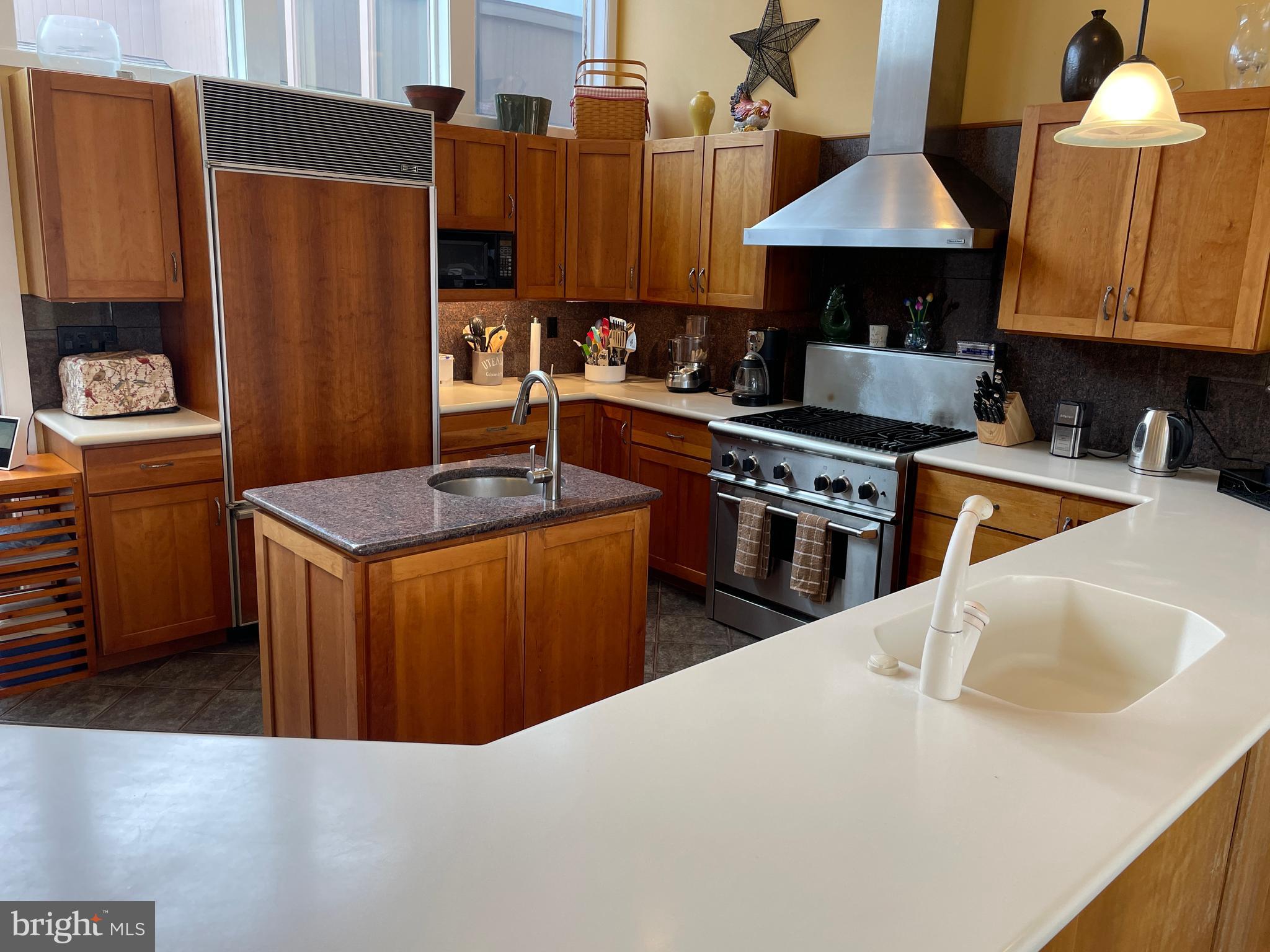 ELEPHANT - Residential