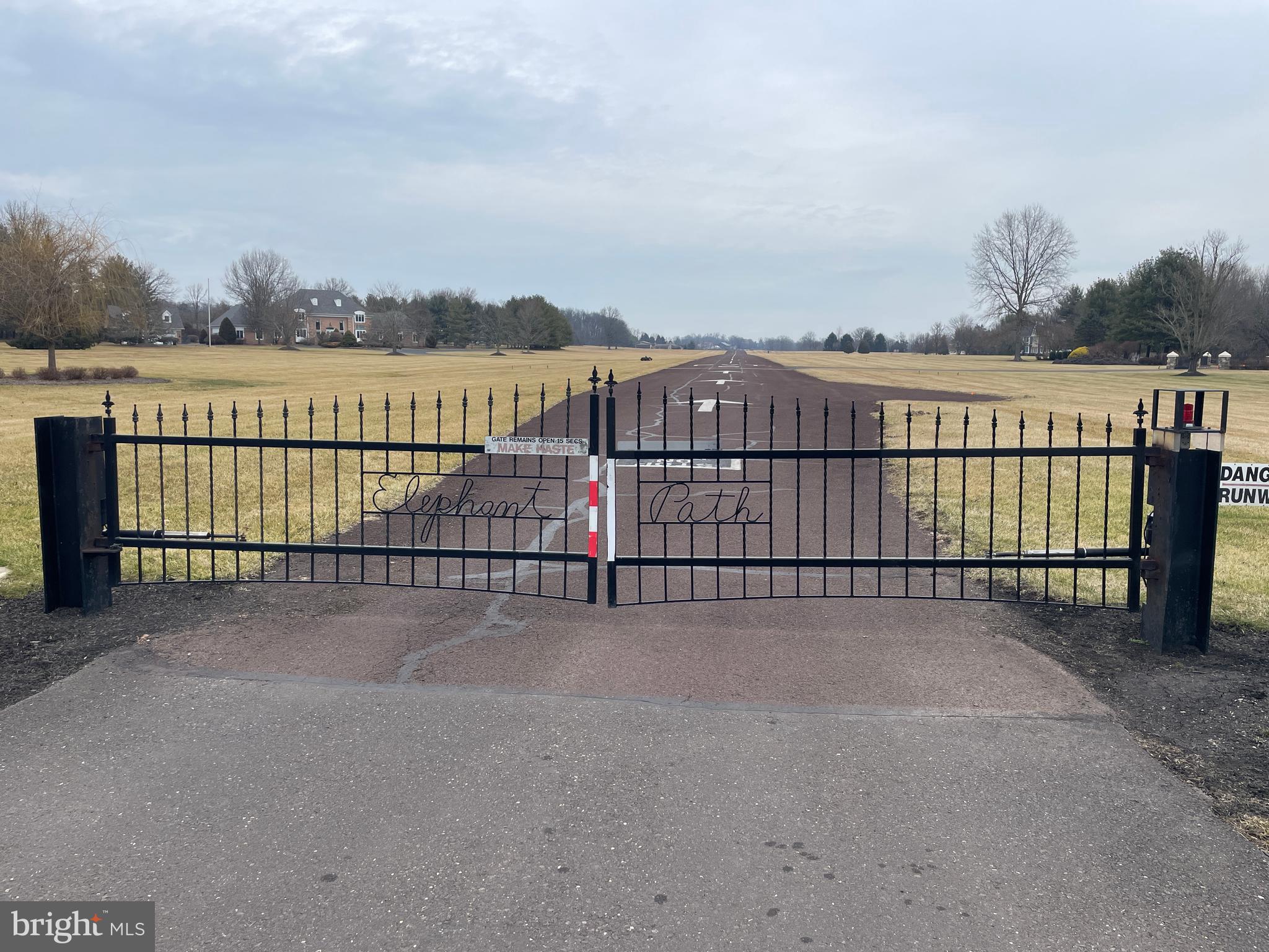 ELEPHANT - Residential