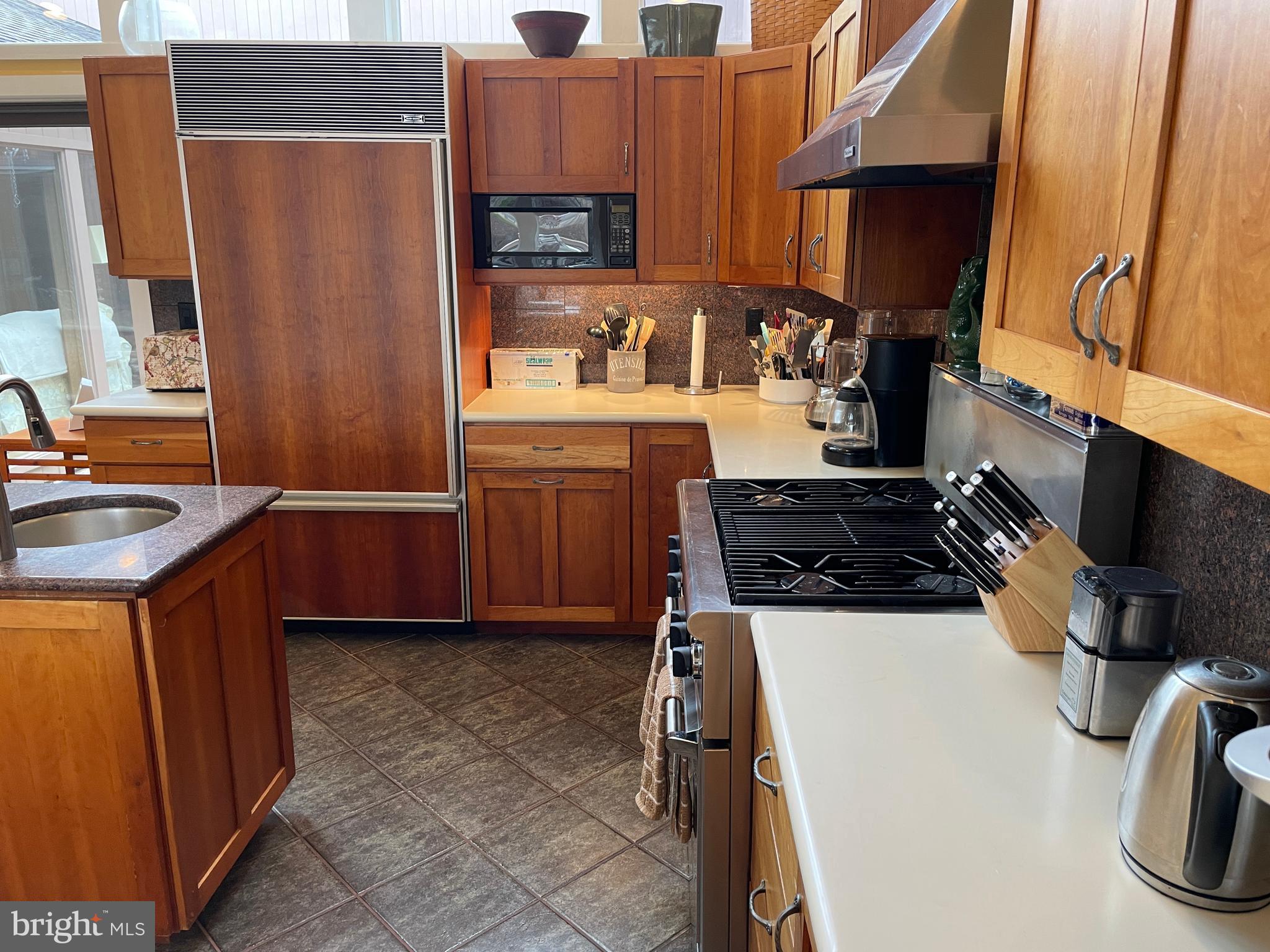 ELEPHANT - Residential