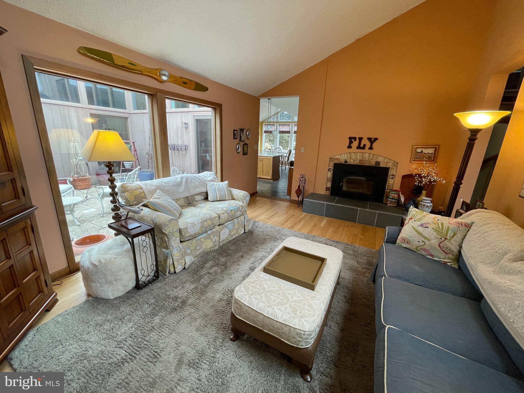 ELEPHANT - Residential