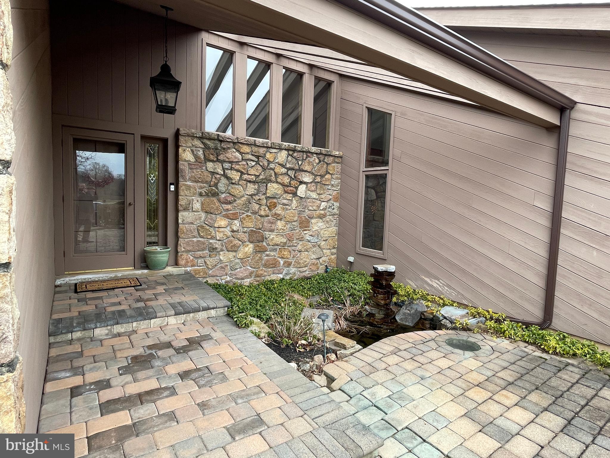 ELEPHANT - Residential