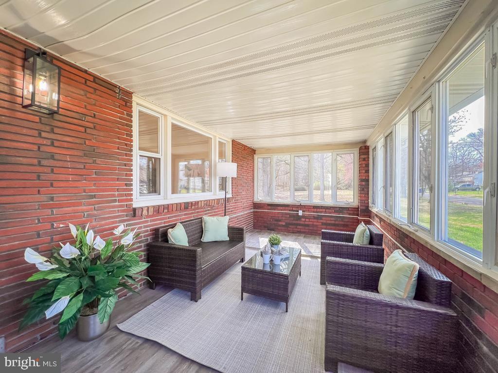 MARGO GDNS - Residential