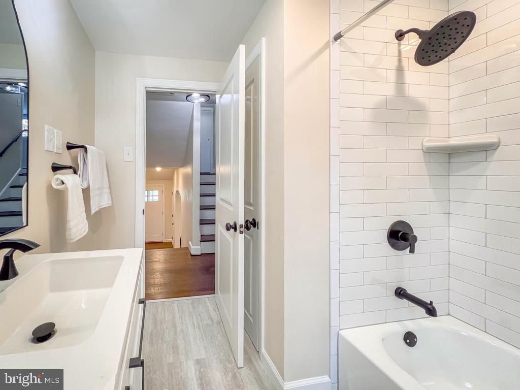 MARGO GDNS - Residential