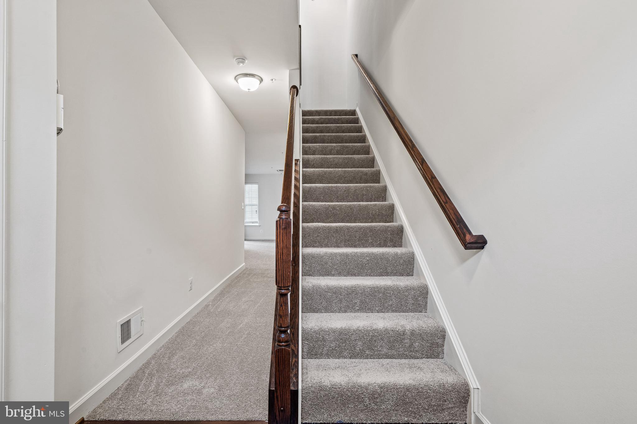 CREEKSTONE VILLAGE - Residential