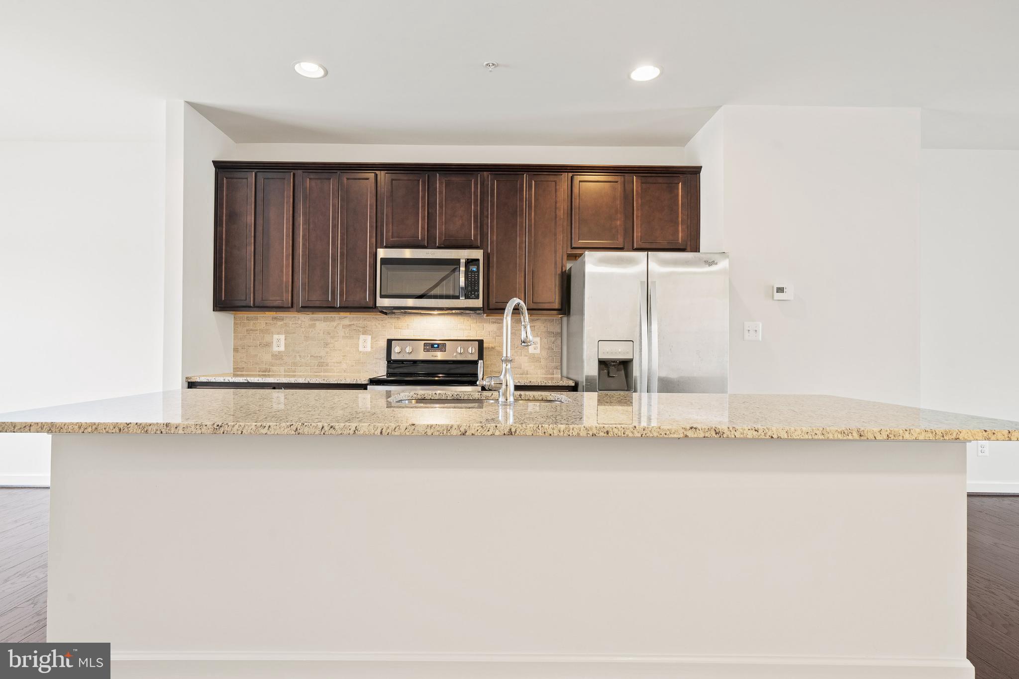 CREEKSTONE VILLAGE - Residential