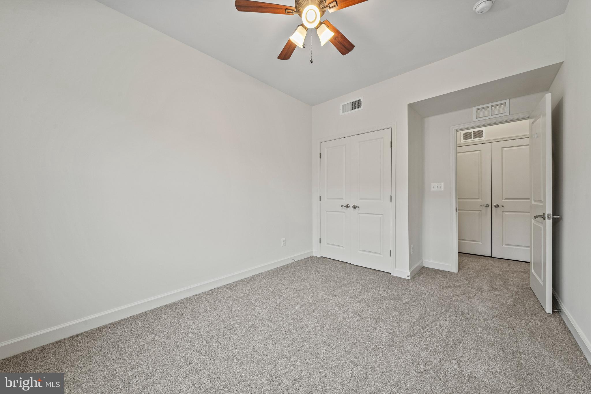 CREEKSTONE VILLAGE - Residential