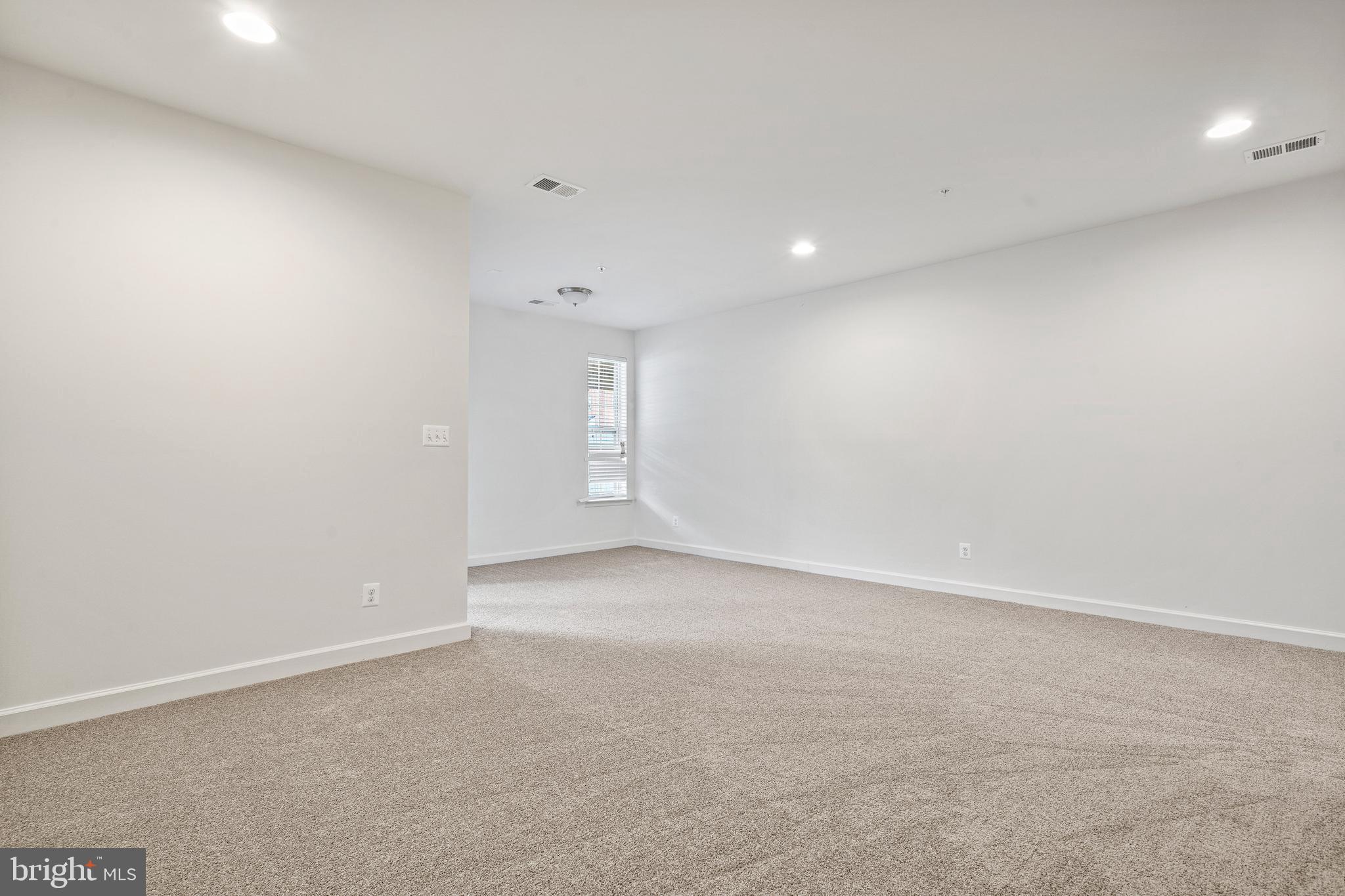 CREEKSTONE VILLAGE - Residential