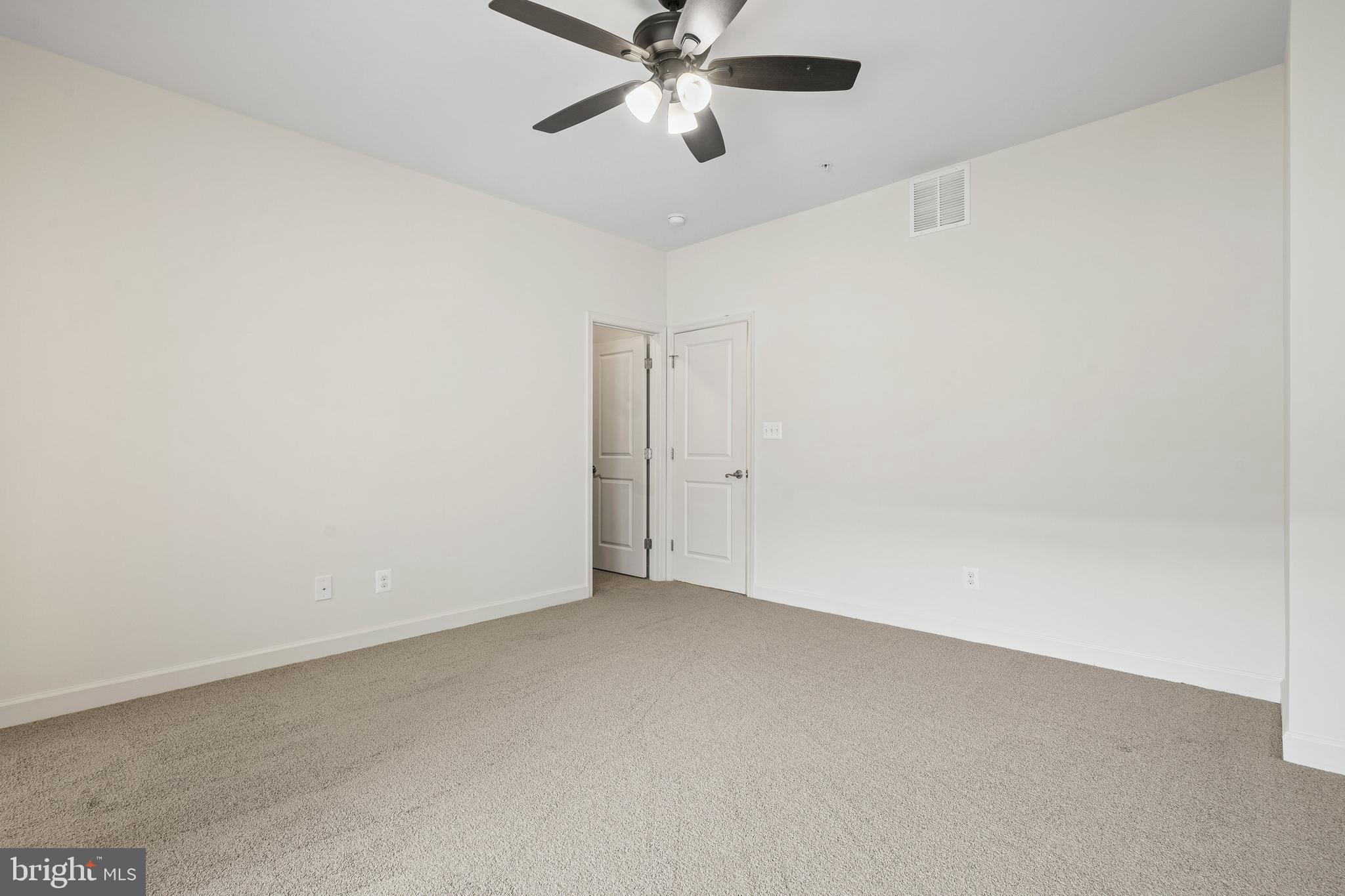 CREEKSTONE VILLAGE - Residential