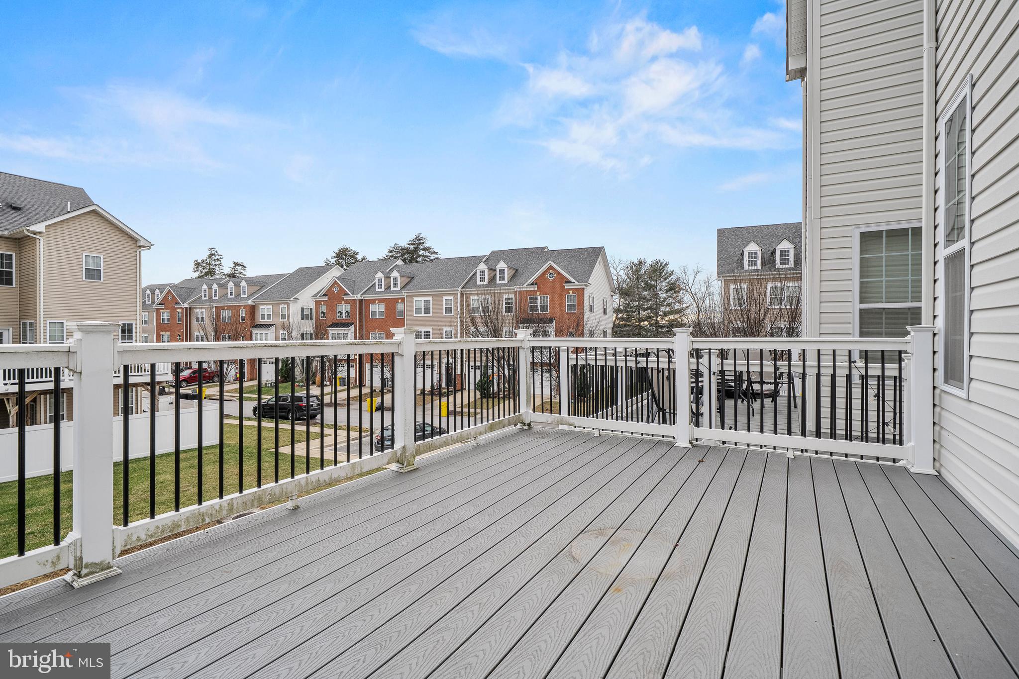 CREEKSTONE VILLAGE - Residential