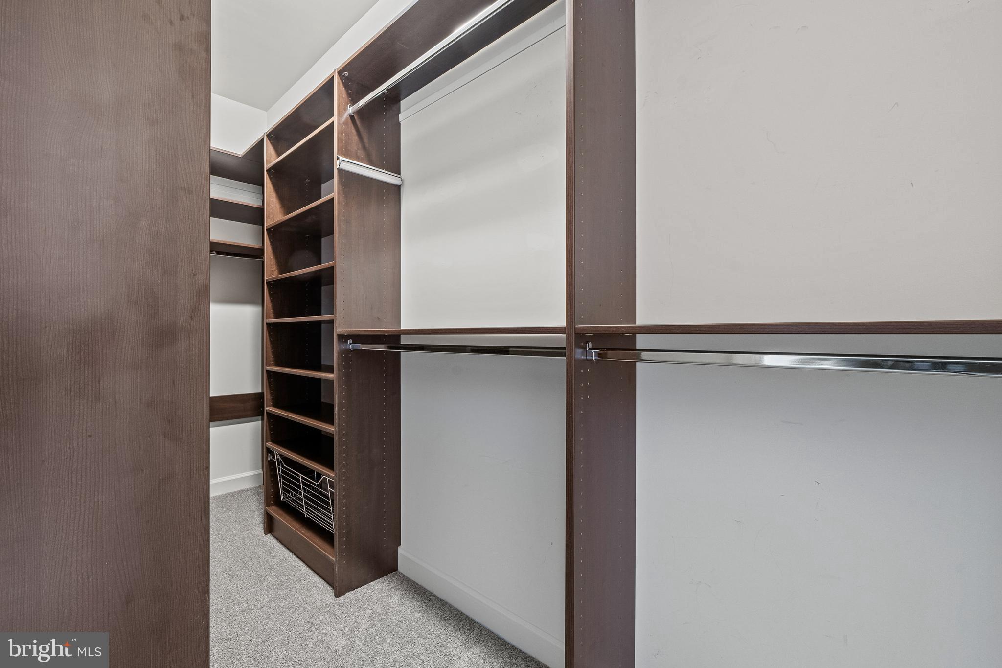 CREEKSTONE VILLAGE - Residential