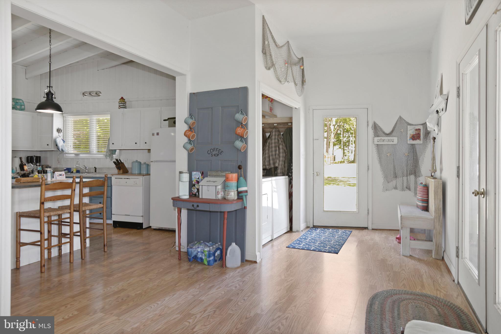 CHERRY GROVE BEACH - Residential